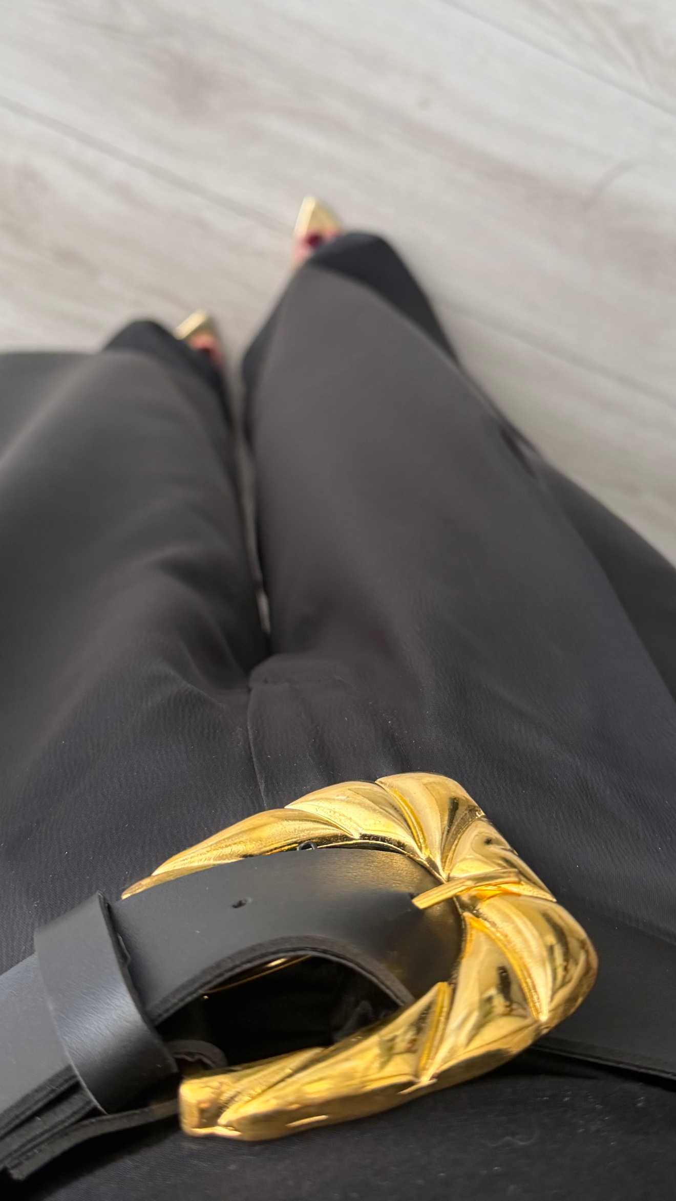 Siyah Premium Kemerli Saten Pantolon