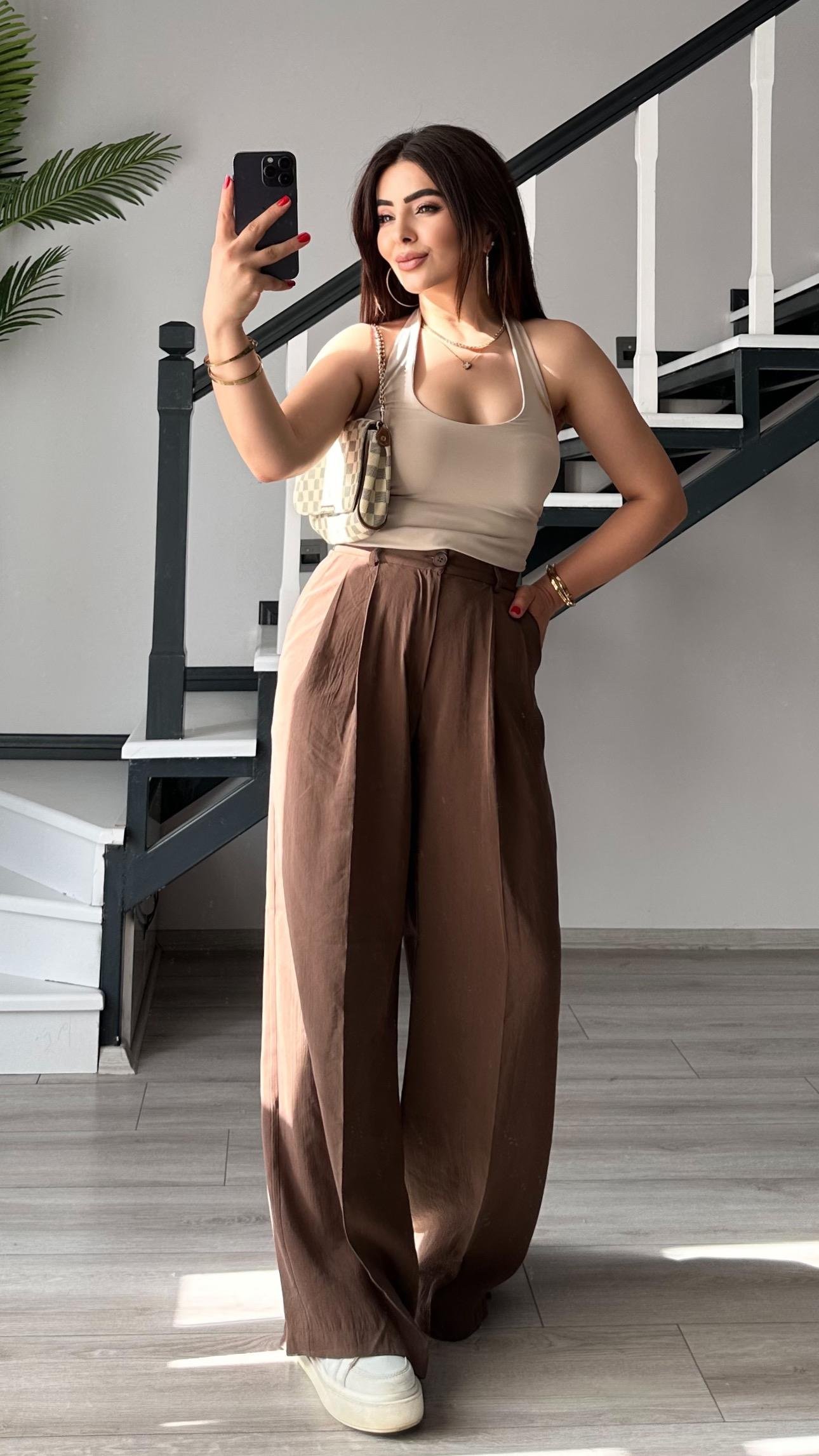 Taş Halter Yaka Boyundan Geçme Bluz