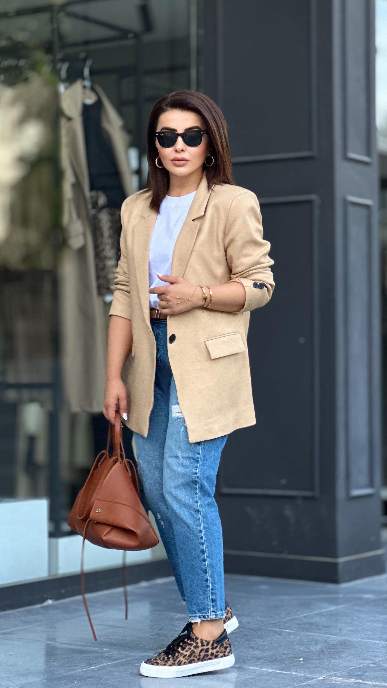 Taş Tek Düğme Yün Efekt Blazer Ceket