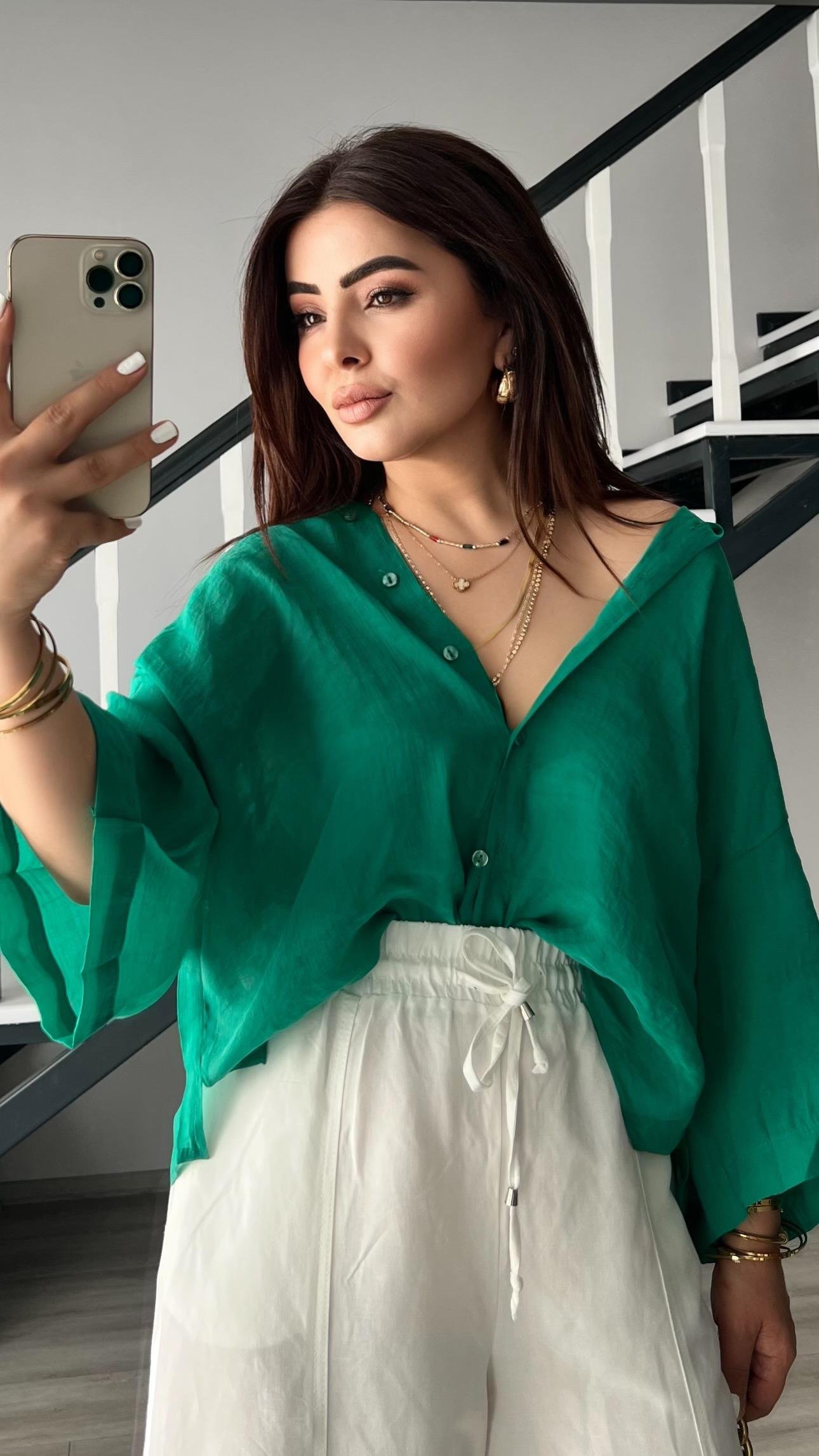 Yeşil Oversize İpeksi Gömlek