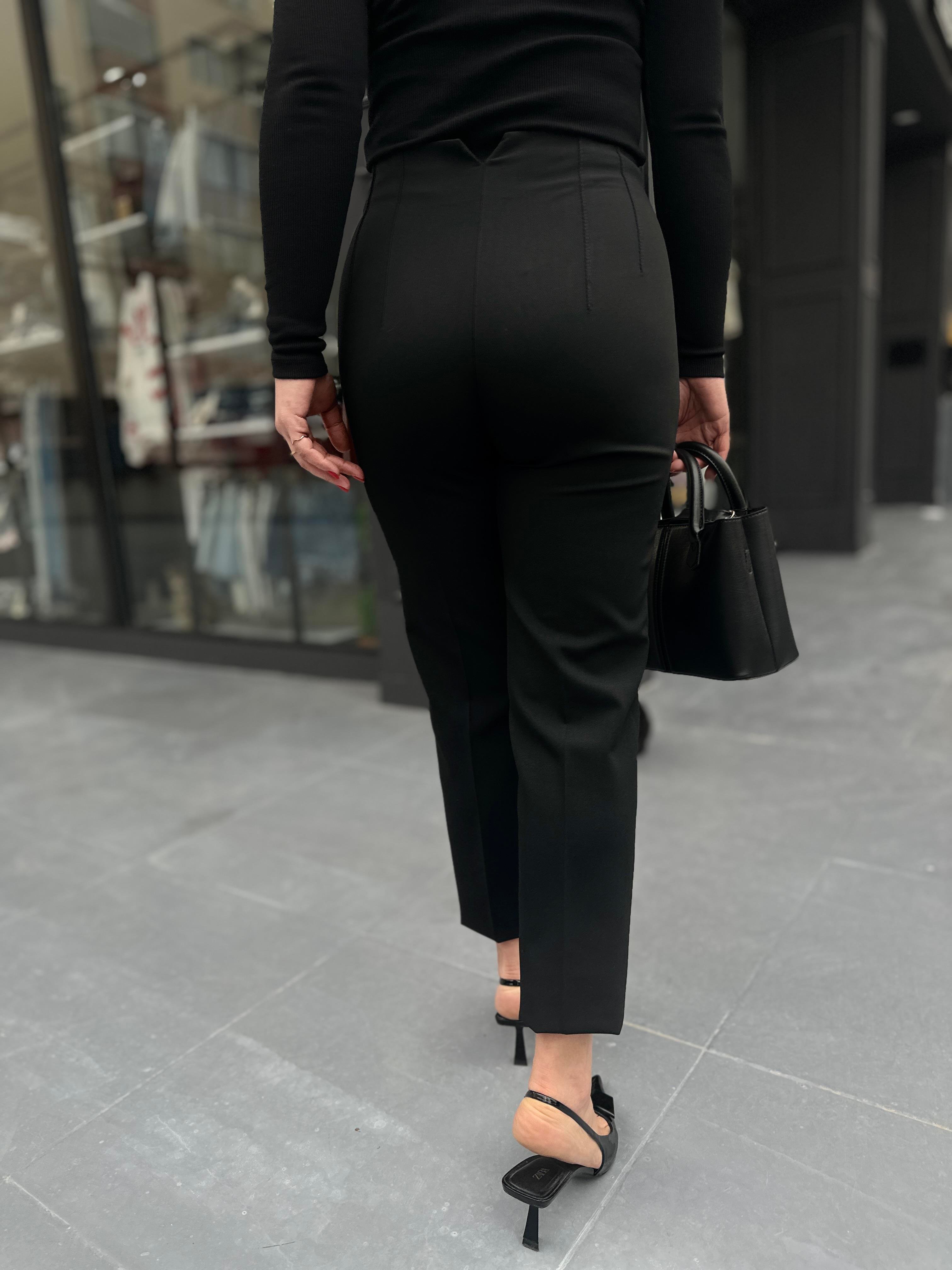 Zr Model Siyah Flatolu Pantolon 