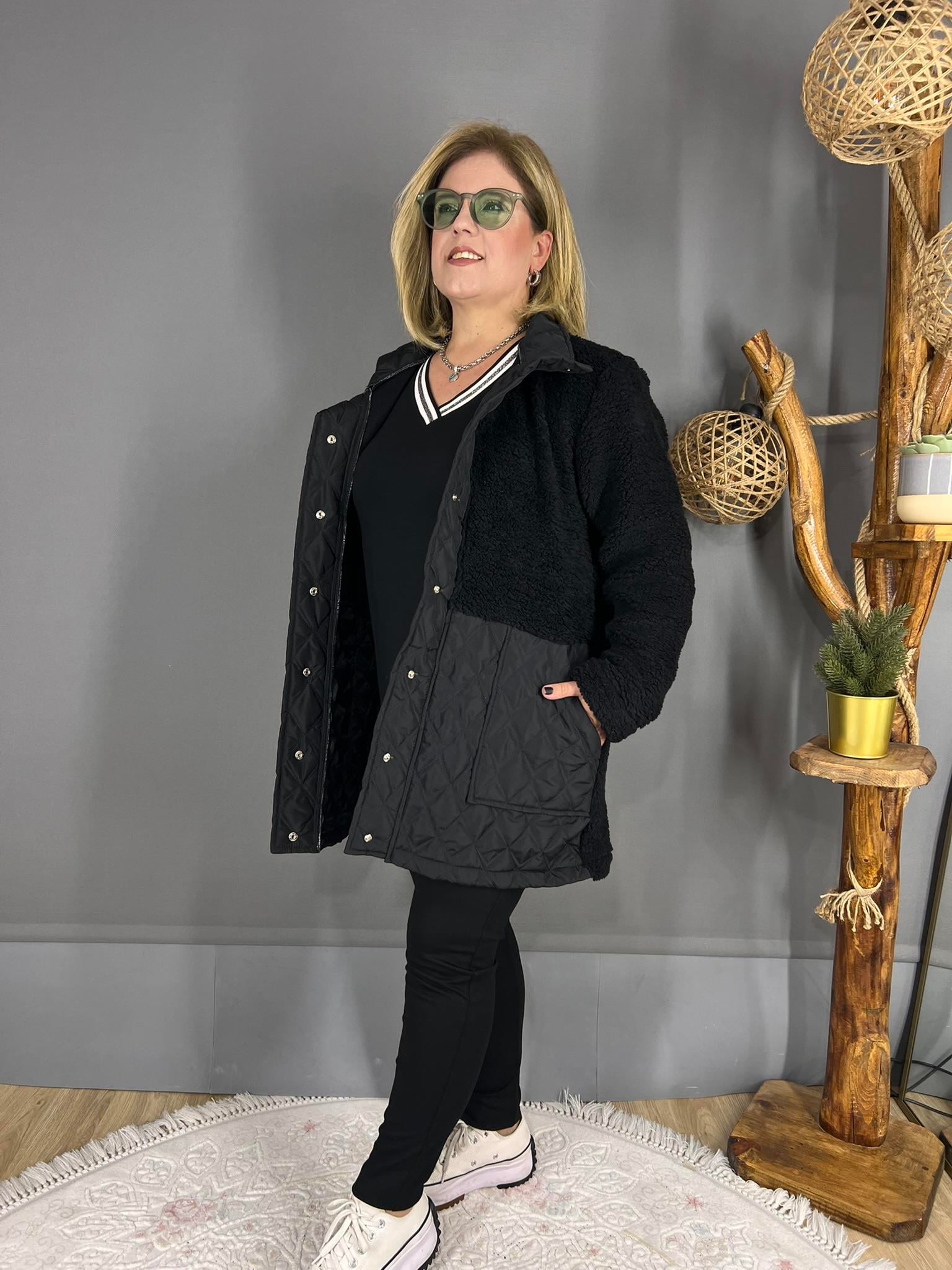 EYZ414 SİYAH PELUŞ ÇITÇITLI CEKET