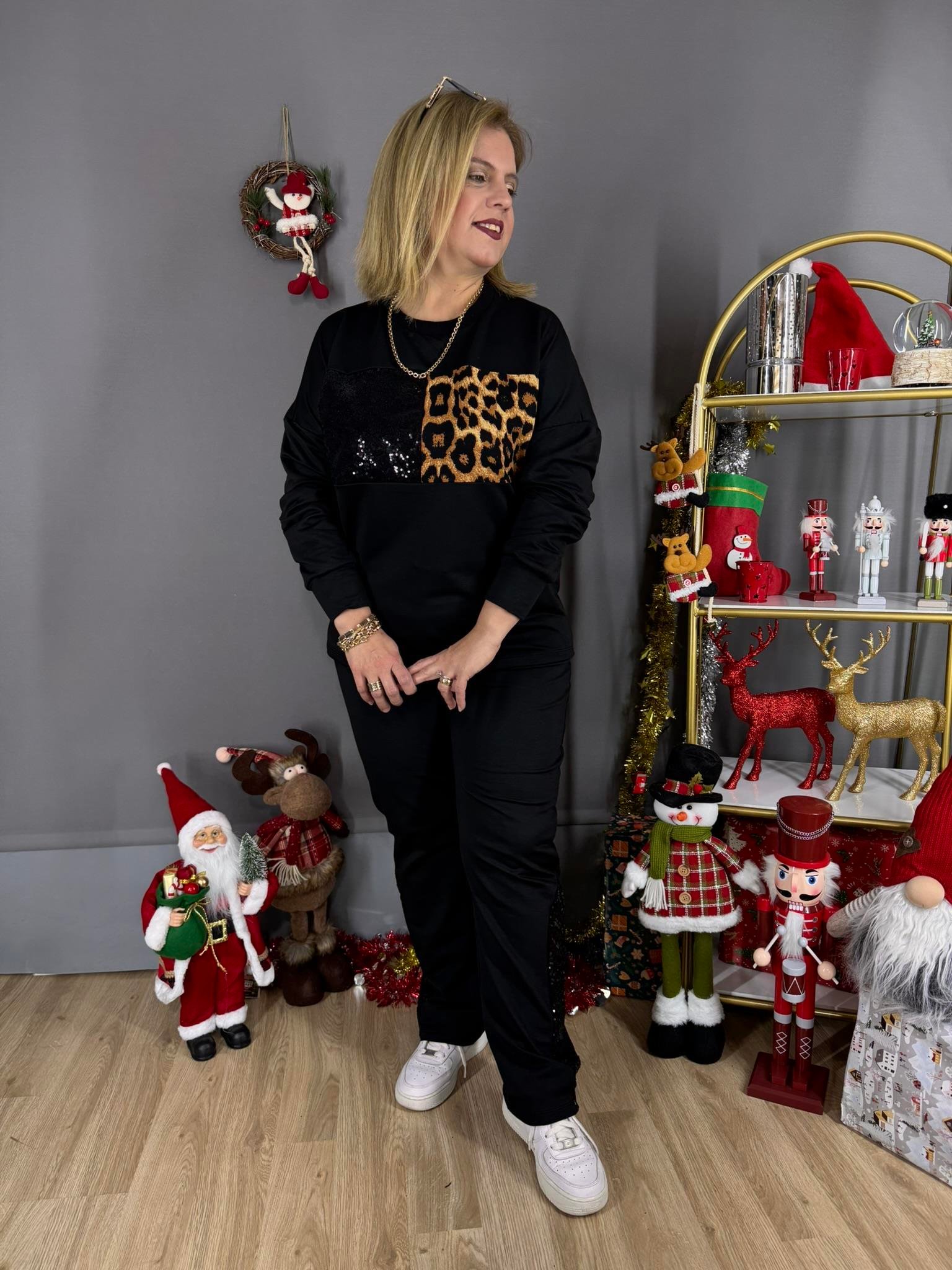 EYZ446 SİYAH BİSİKLET YAKA LEOPAR PULLU EŞORFMAN TAKIMI