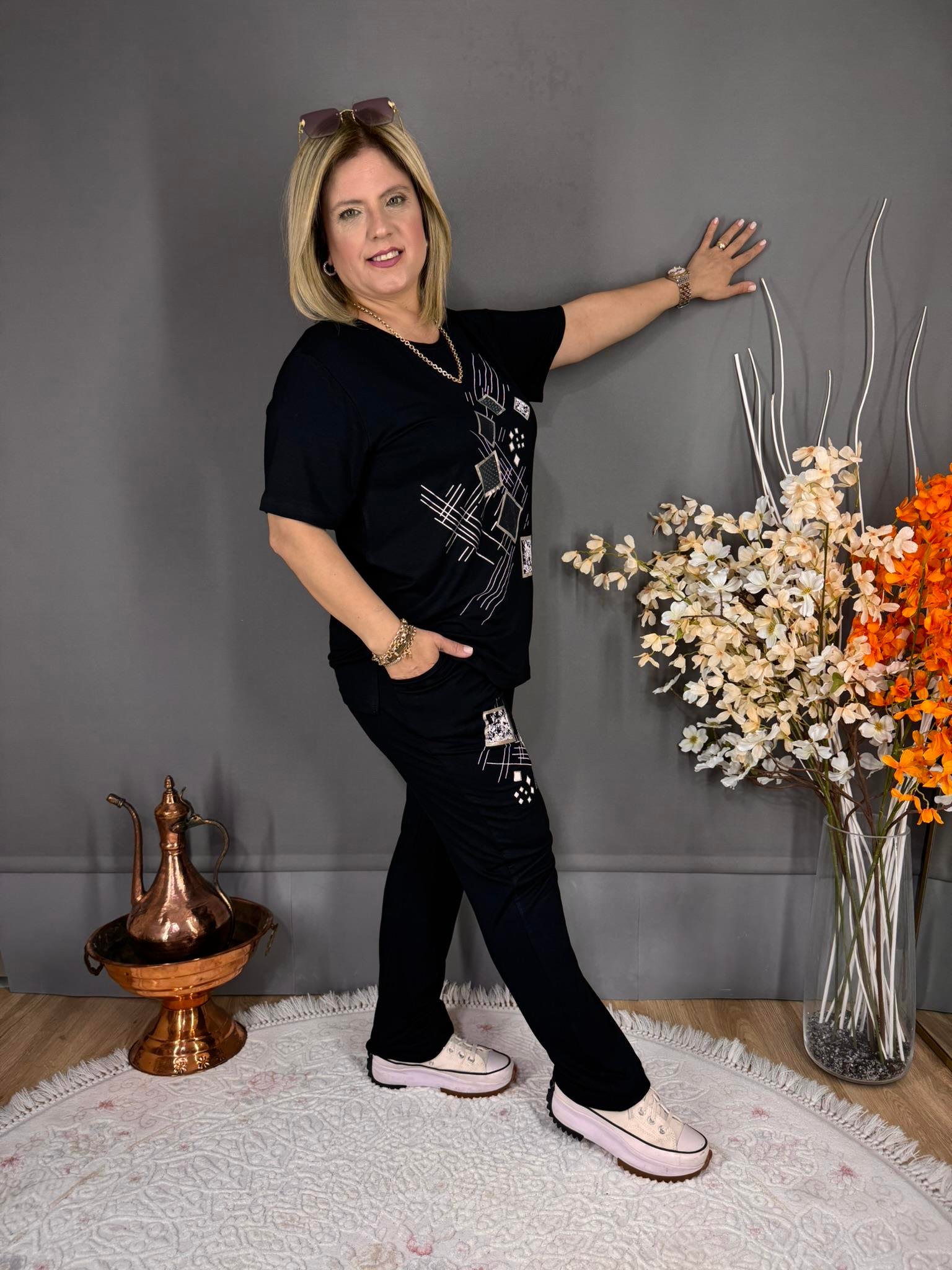 EYZ507 SİYAH KARE BASKILI TAKIM