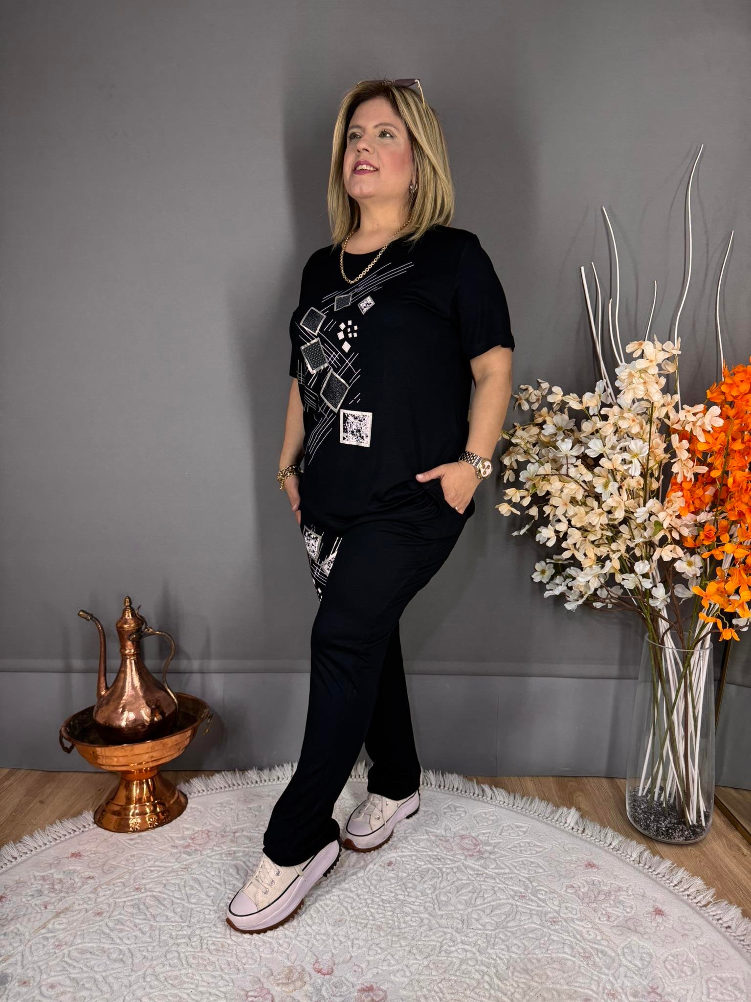 EYZ507 SİYAH KARE BASKILI TAKIM