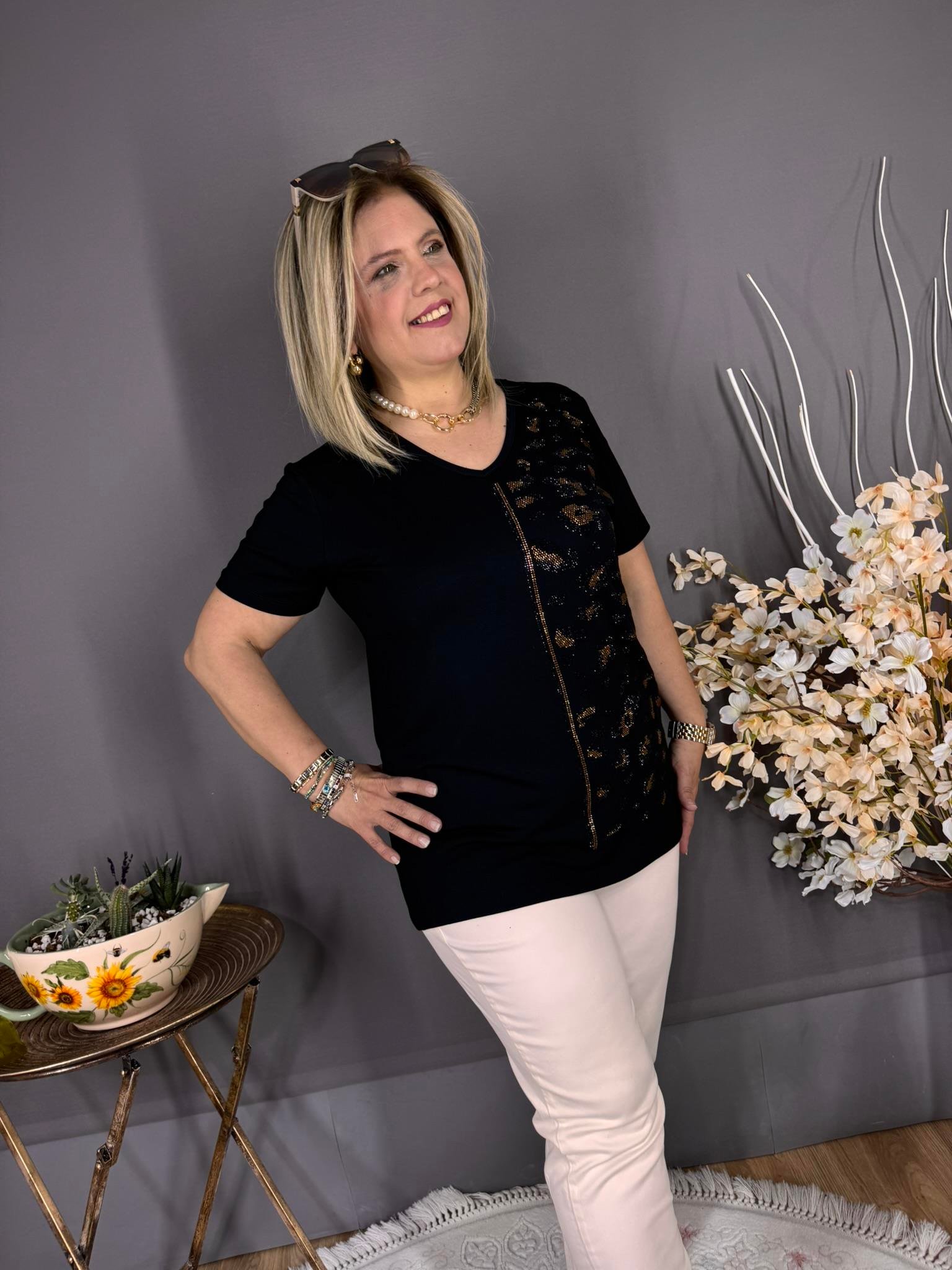 EYZ519 SİYAH GOLD LEOPAR TAŞLI PENYE BLUZ