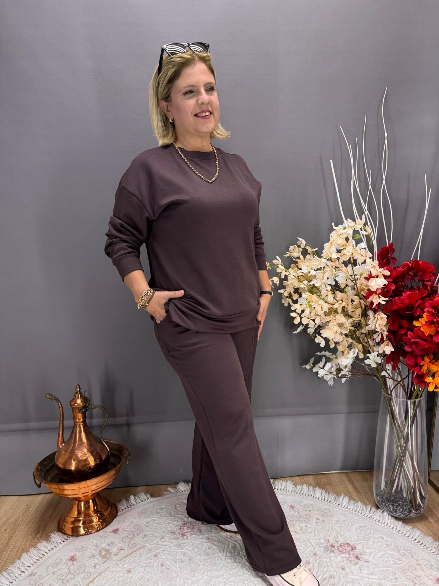 EYZ741 KAHVE OYSHO KUMAŞ ÖN PİLE DETAYLI EŞOFMAN TAKIM