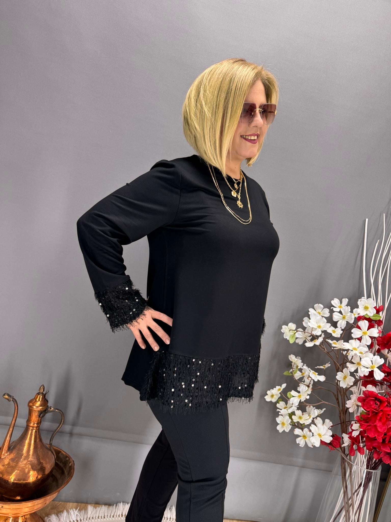 EYZ776 SİYAH PÜSKÜL VE PUL DETAYLI PENYE TUNİK
