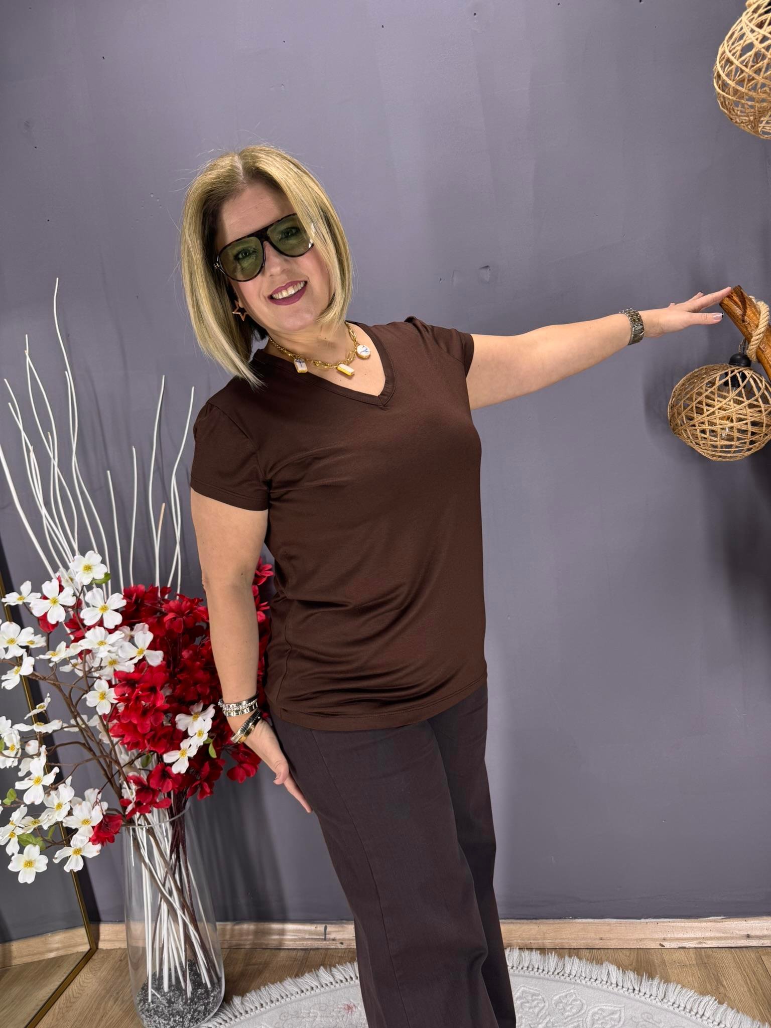 EYZ799 KAHVE V YAKA BASİC PENYE  BLUZ