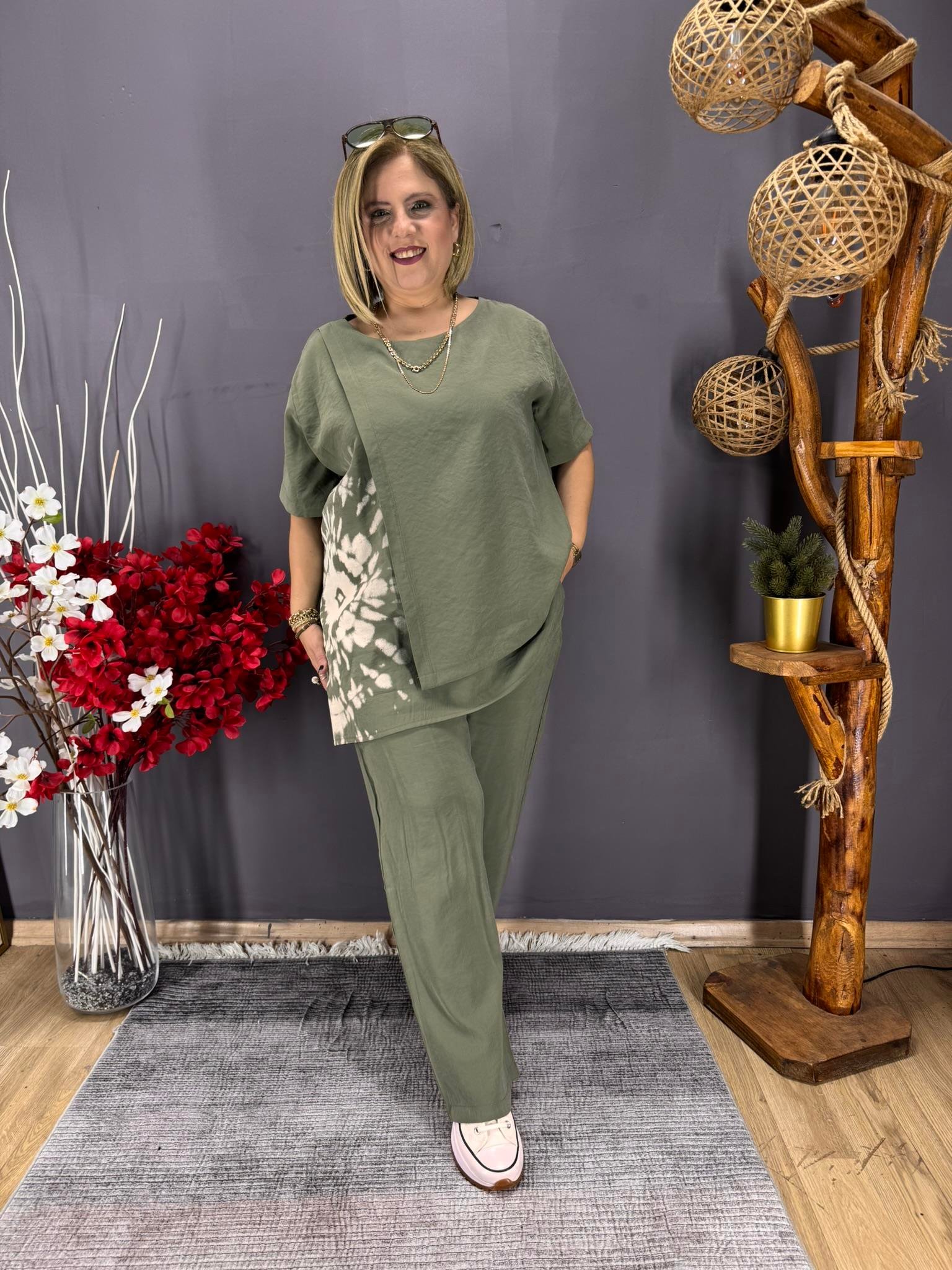 EYZ830 YEŞİL BATİK BASKI İTHAL KUMAŞ EŞOFMAN TAKIM