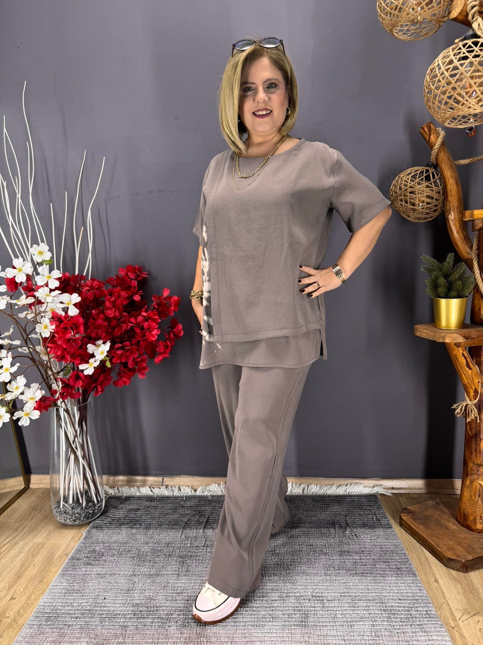 EYZ832 TAŞ RENGİ BATİK BASKILI İTHAL KUMAŞ EŞOFMAN TAKIM