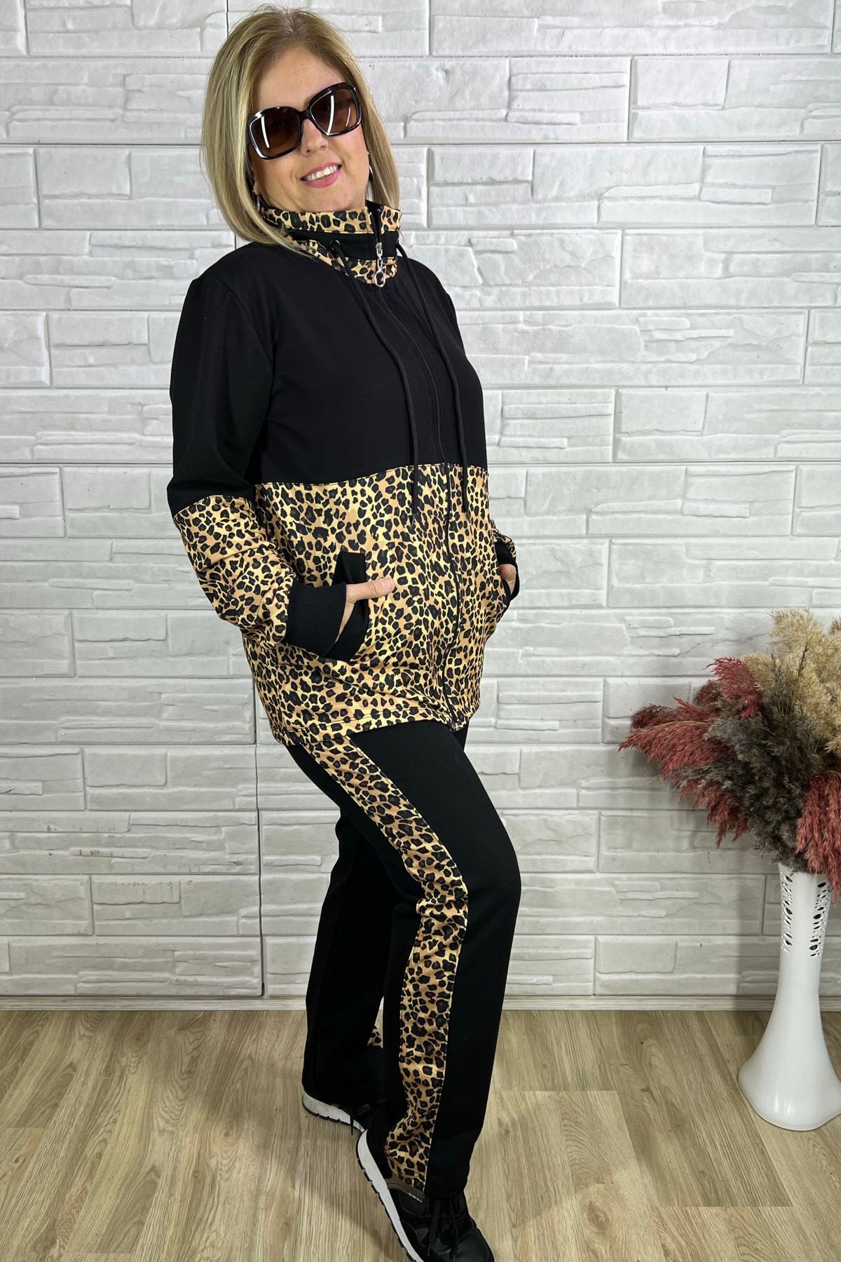 Leopar Desenli Eşofman Takımı