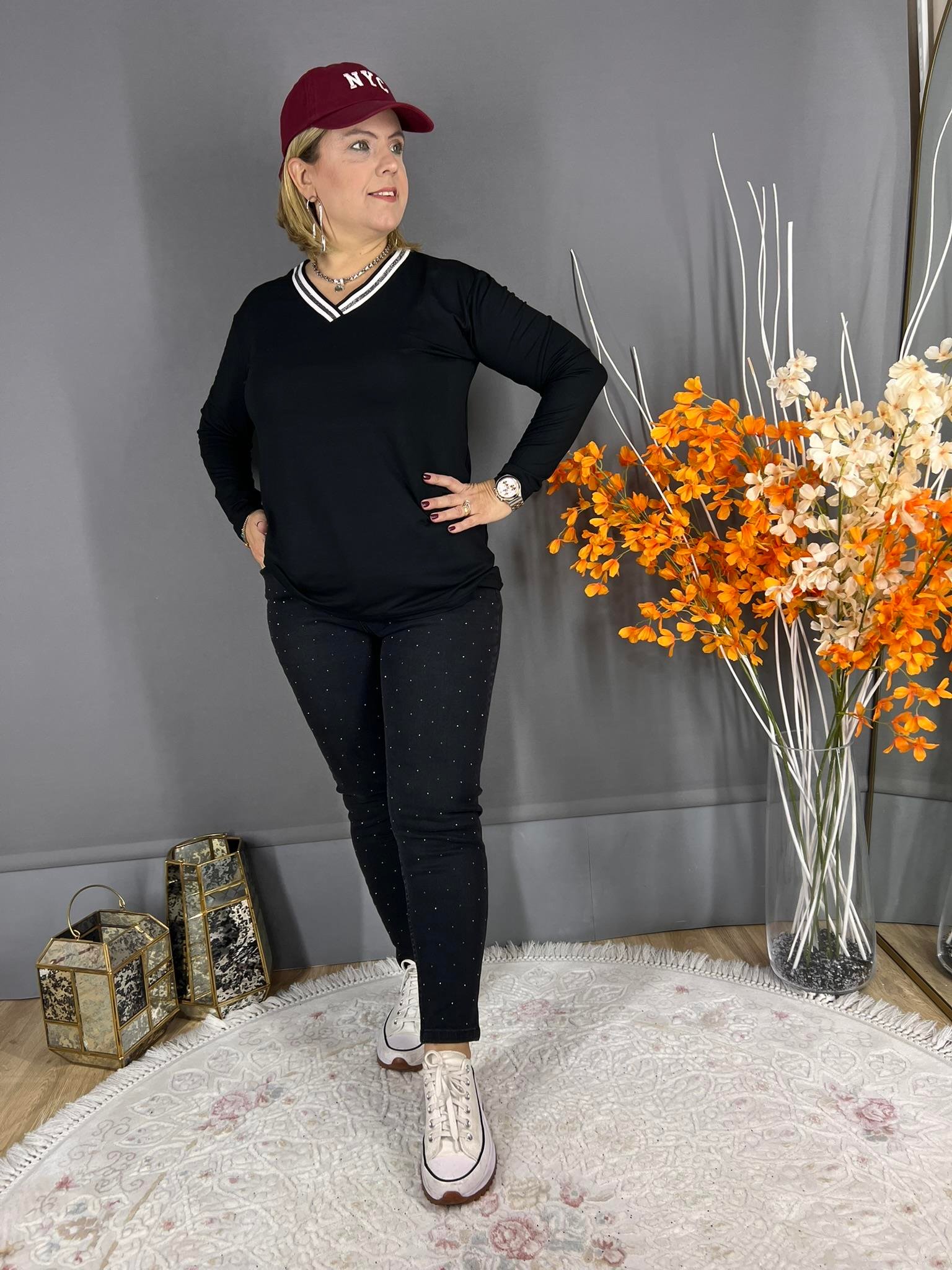 SİYAH TAŞ İŞLEMELİ FULL LİKRALI BÜYÜK BEDEN KOT PANTOLON