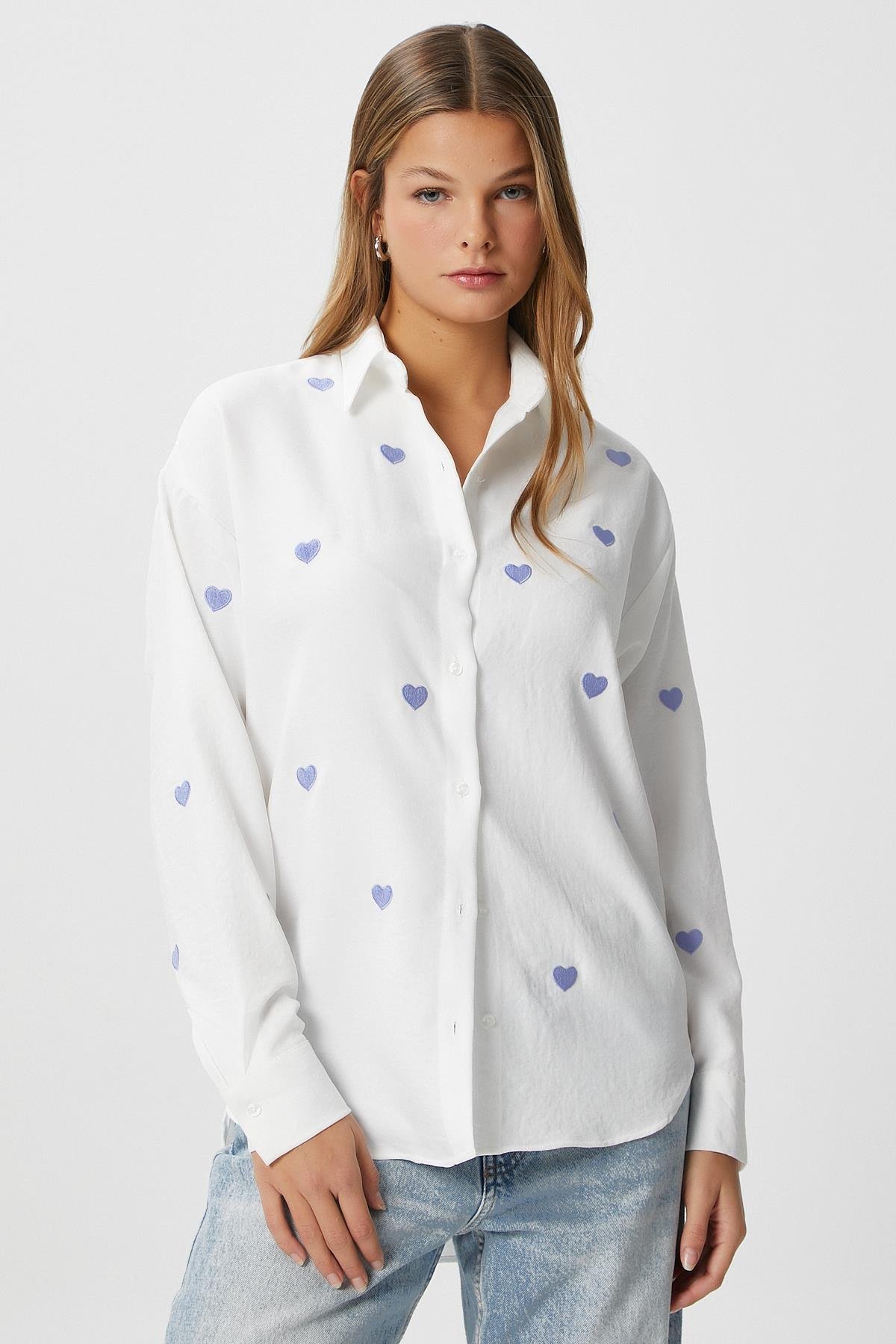 Kadın Adela Mavi Kalp Nakışlı Gömlek