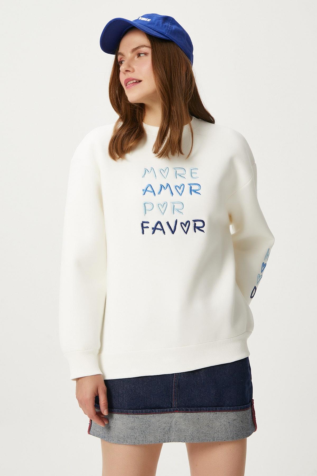Kadın Amor Nakışlı Ekru Mavi Sweatshirt