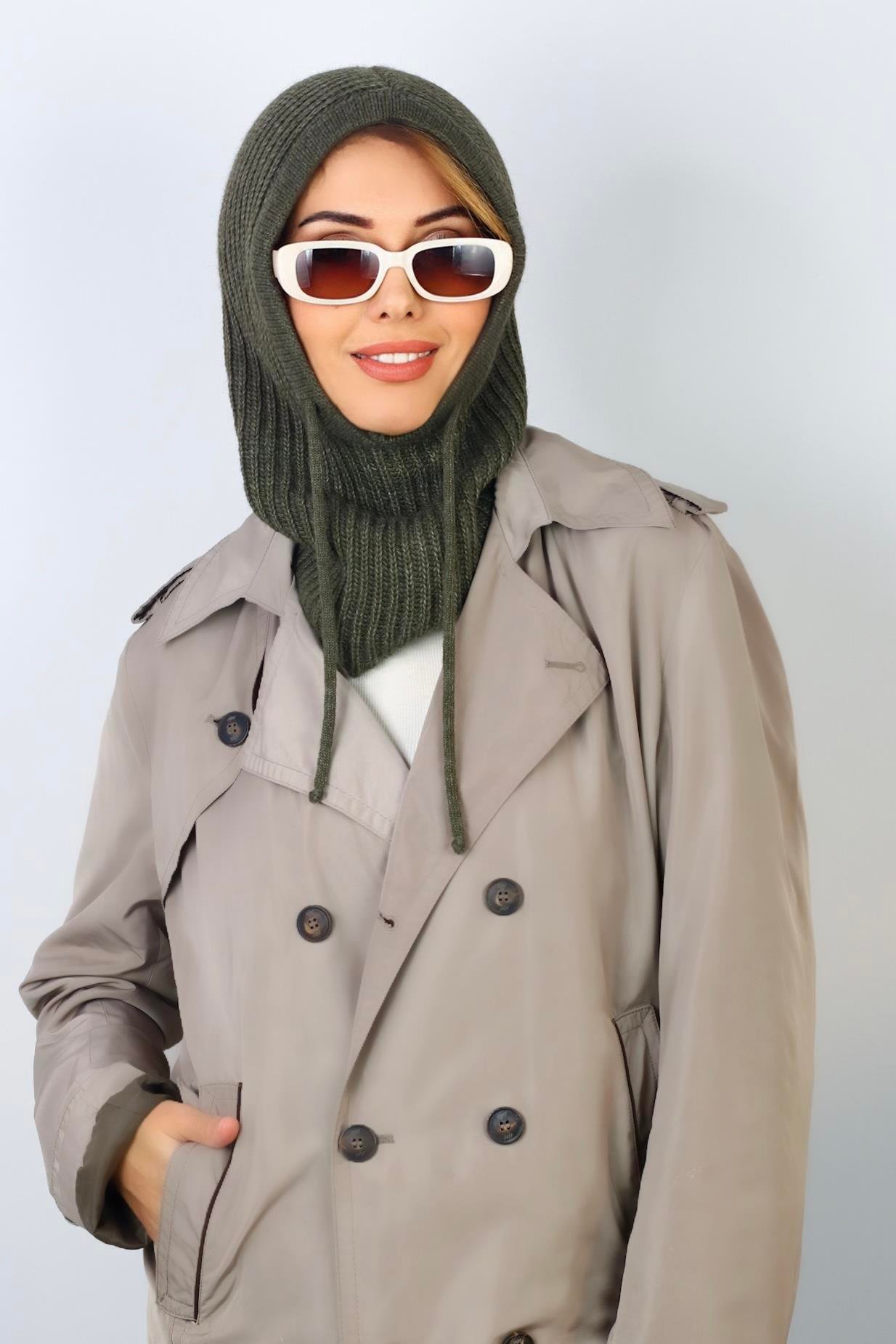 Kadın İpli Haki Balaclava Triko Bere / Başlık