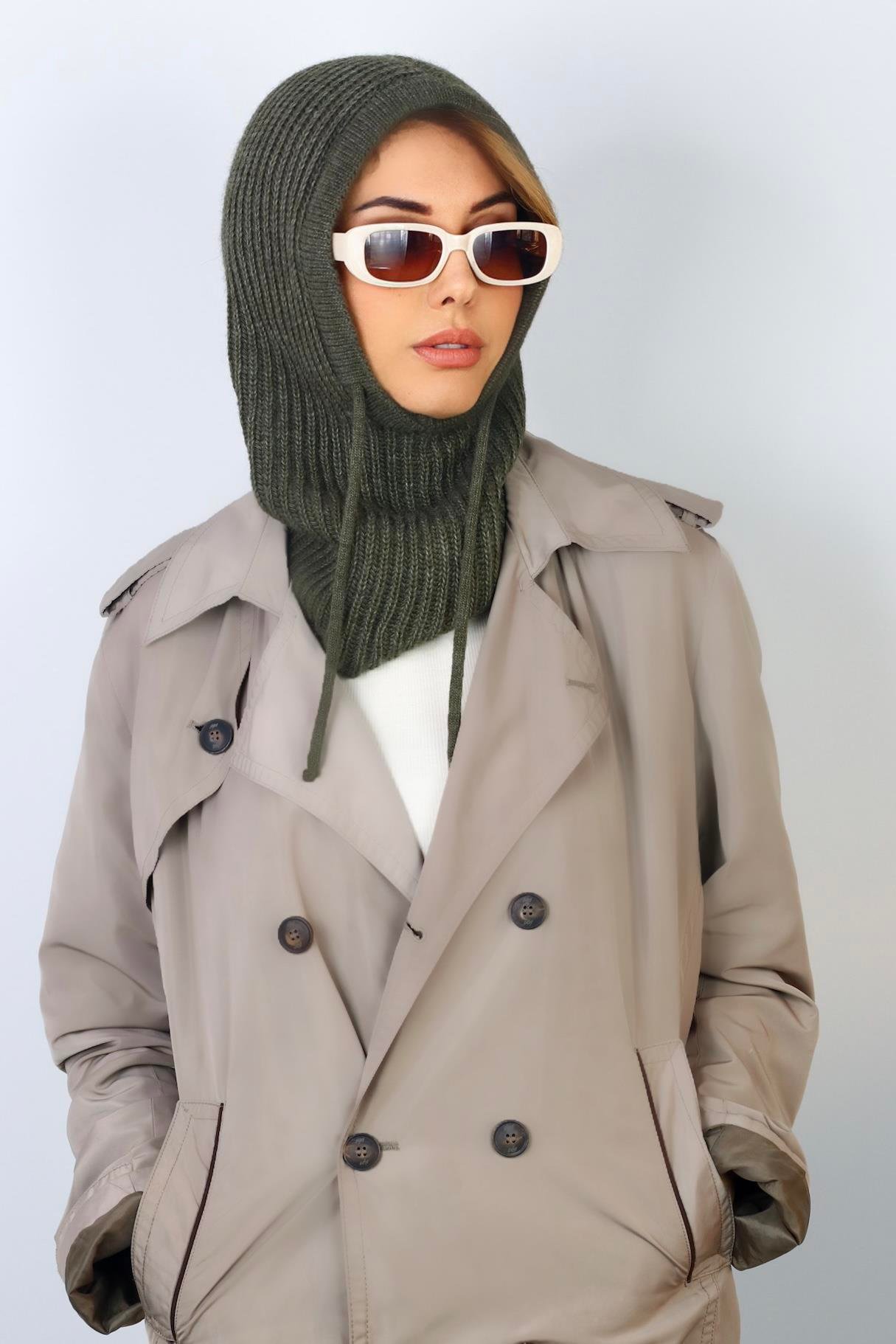 Kadın İpli Haki Balaclava Triko Bere / Başlık