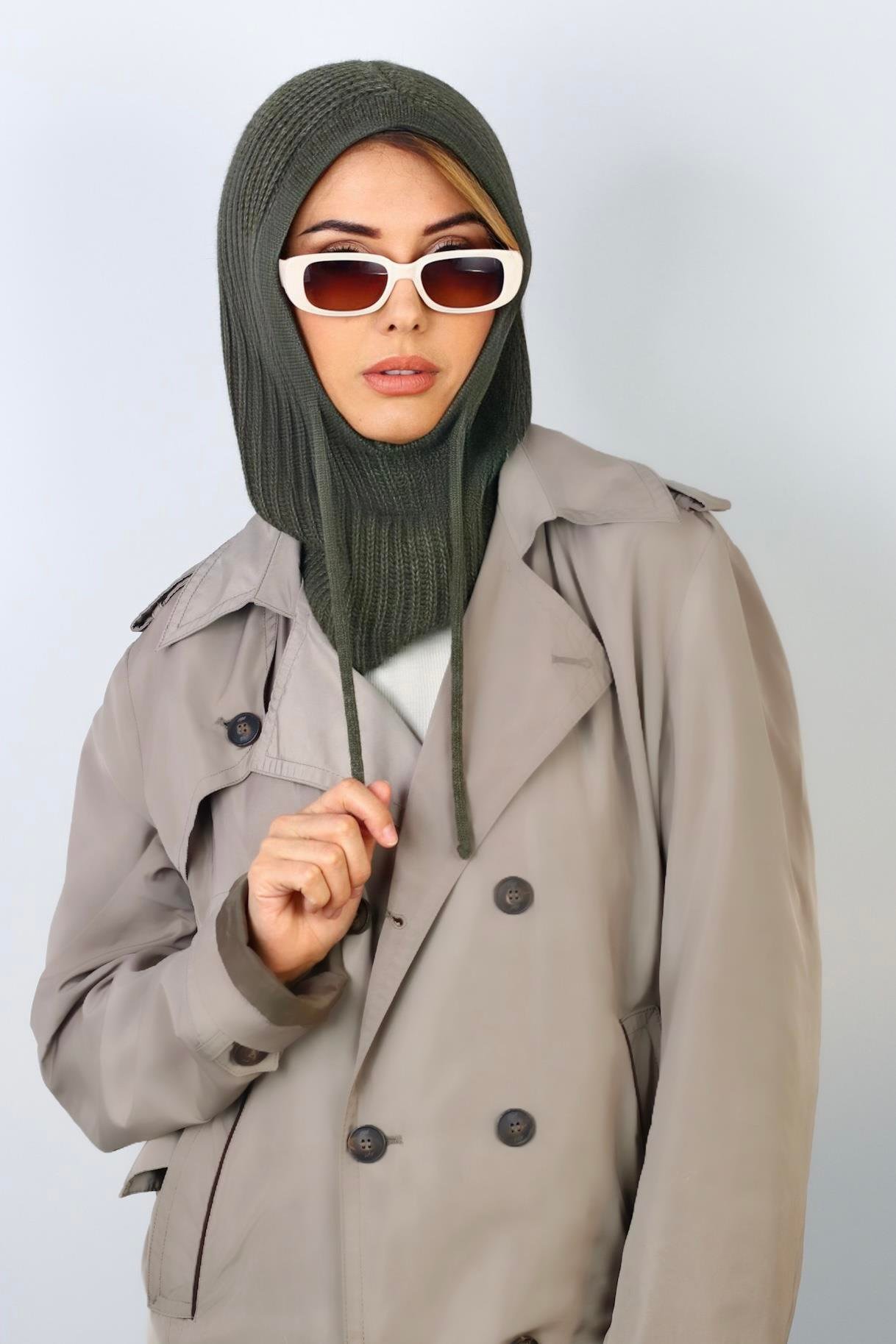 Kadın İpli Haki Balaclava Triko Bere / Başlık