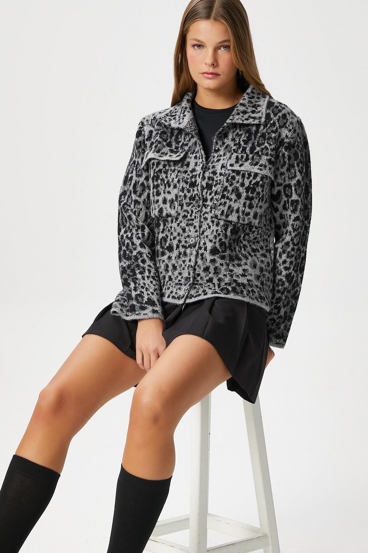 Kadın Laura Yumuşak Doku Gri Polo Yaka Cepli Triko Ceket Hırka