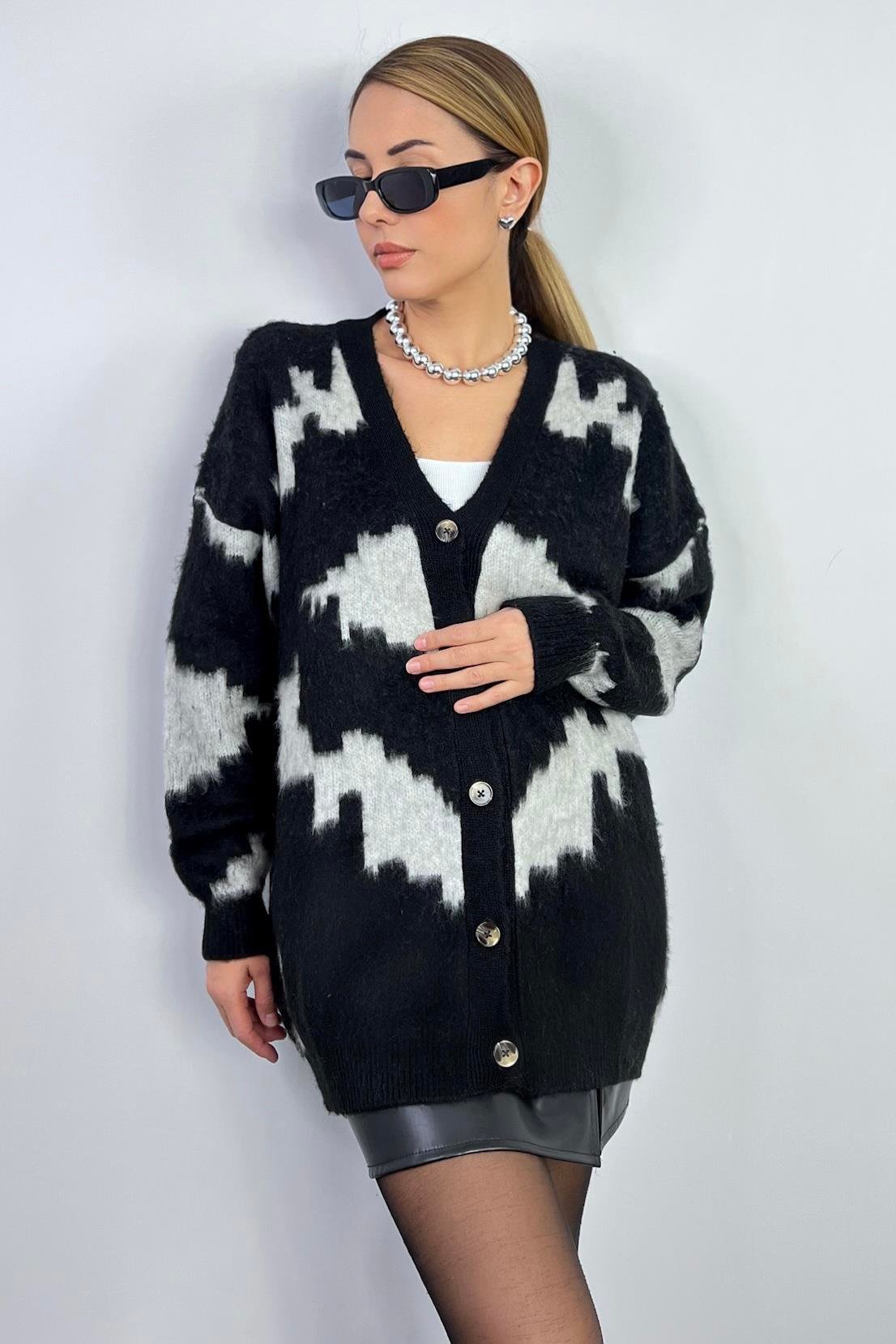 Kadın Mabel Yumuşak Doku Siyah Beyaz Oversize Hırka