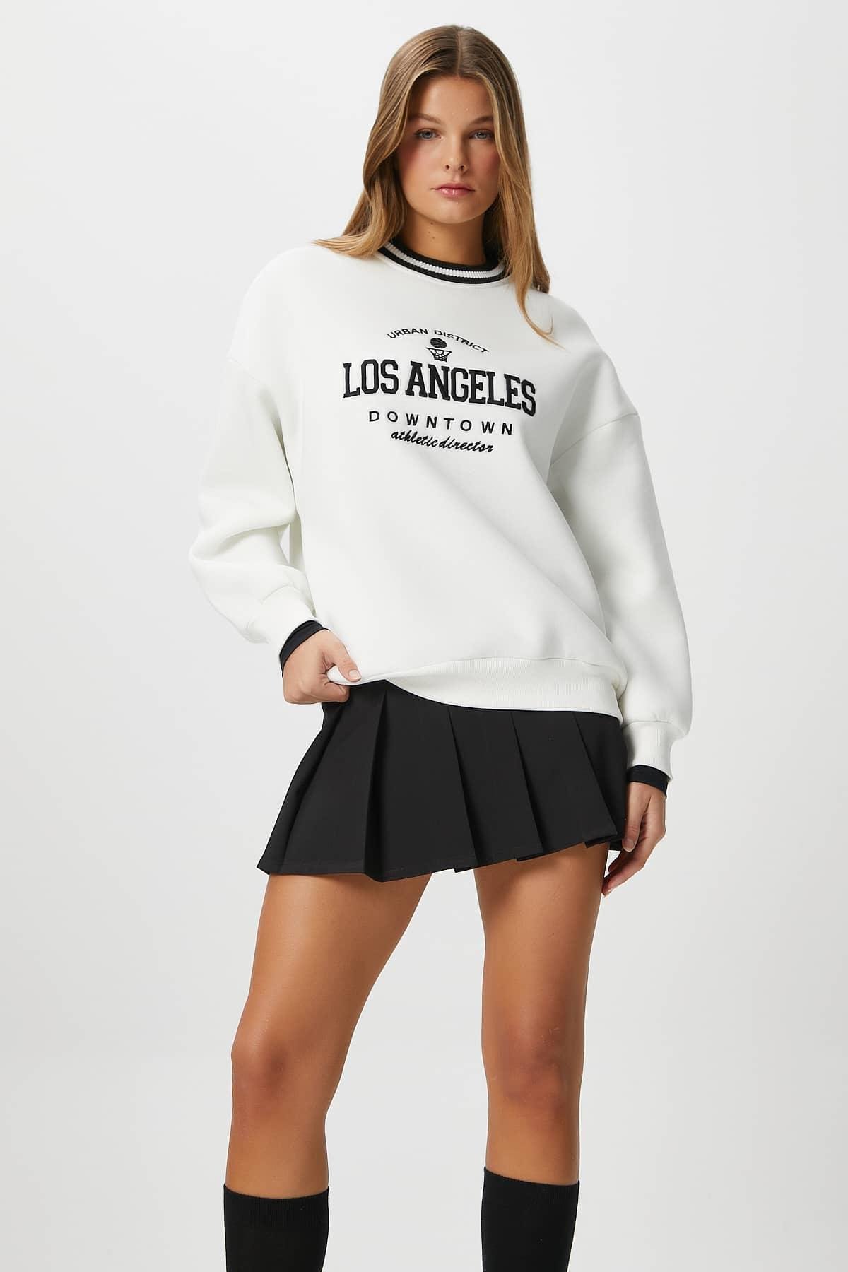 Kadın Nakışlı Los Angeles İçi Polarlı Ekru Oversize Sweatshirt