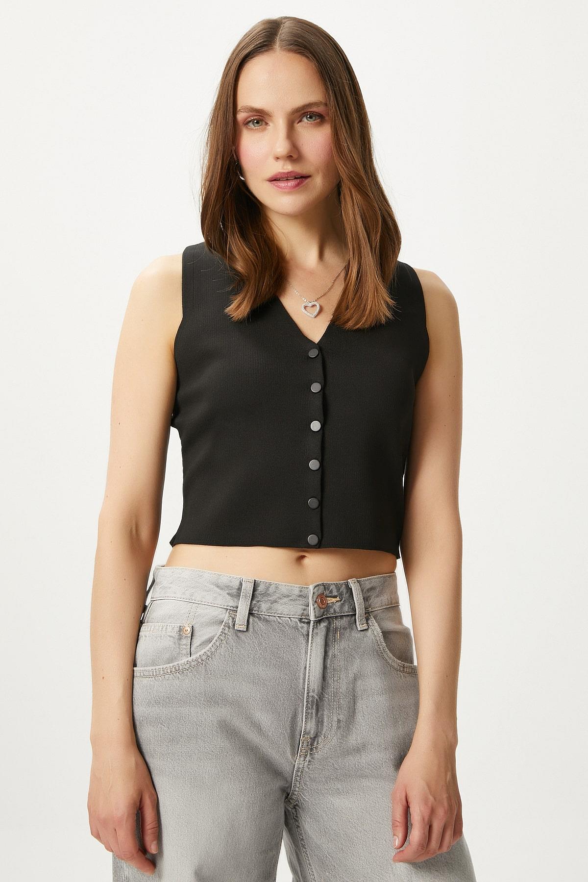 Kadın Petite Çıtçıtlı Crop Siyah Triko Yelek