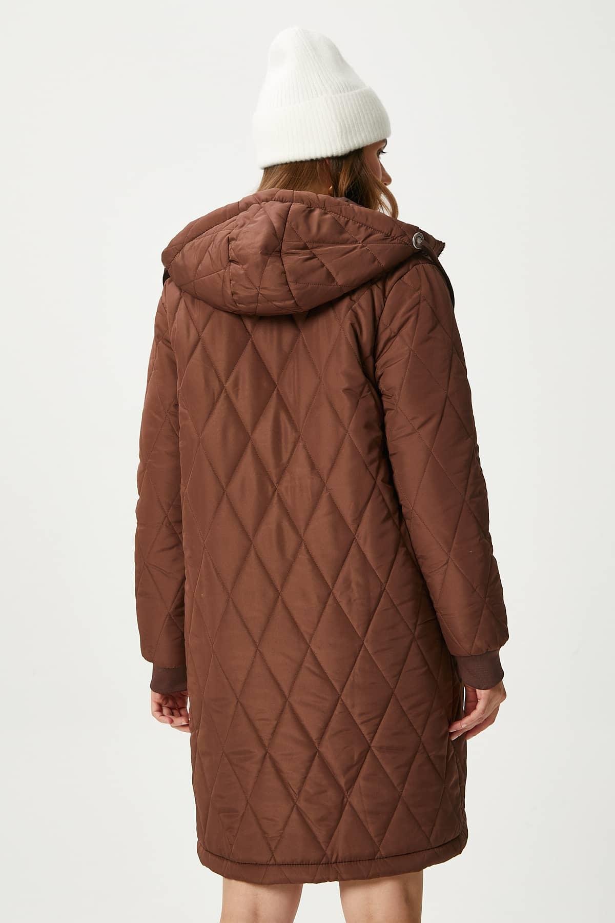 Kadın Sporty Kapüşonlu Kapitone Kahverengi Kaban