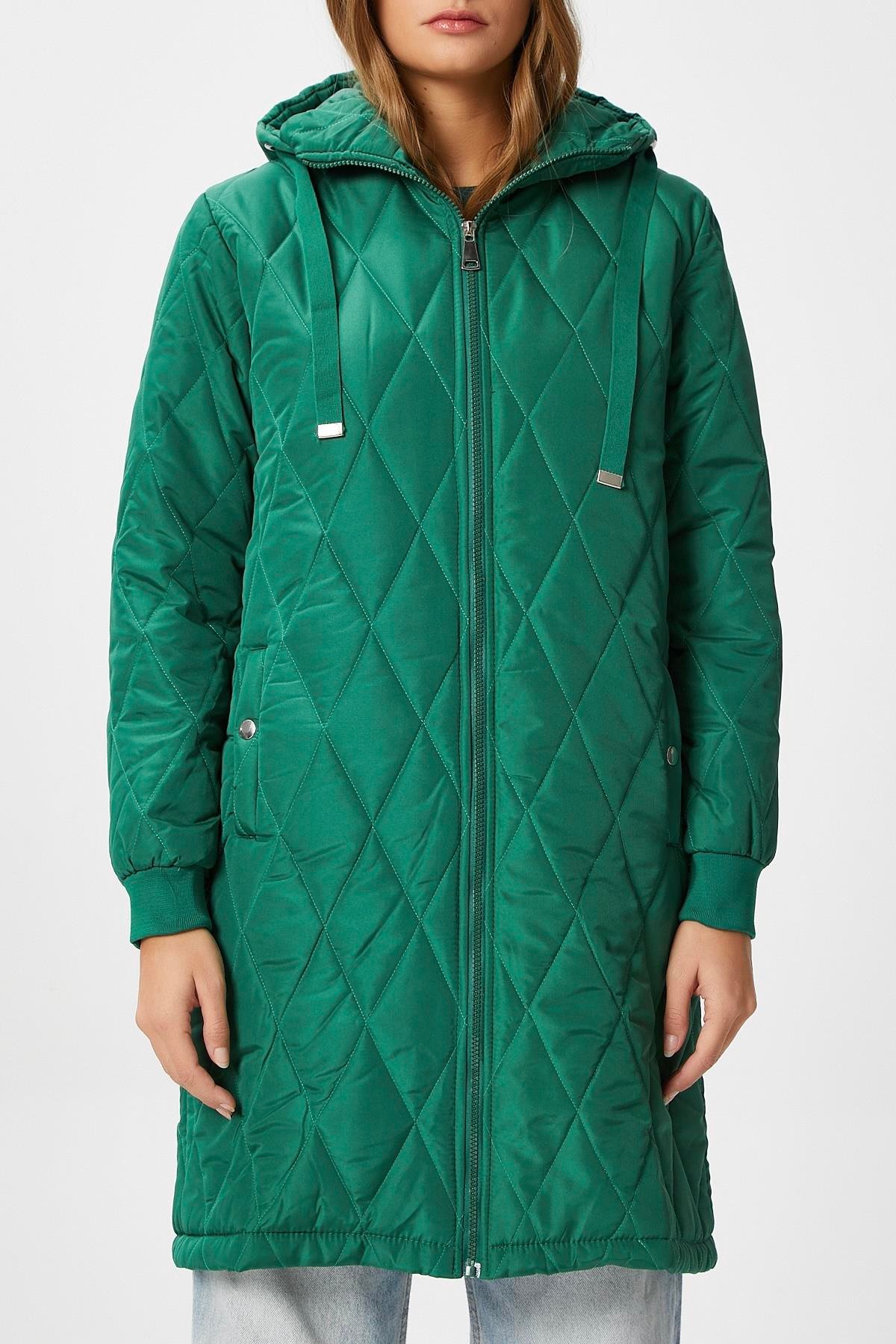 Kadın Sporty Kapüşonlu Kapitone Yeşil Kaban