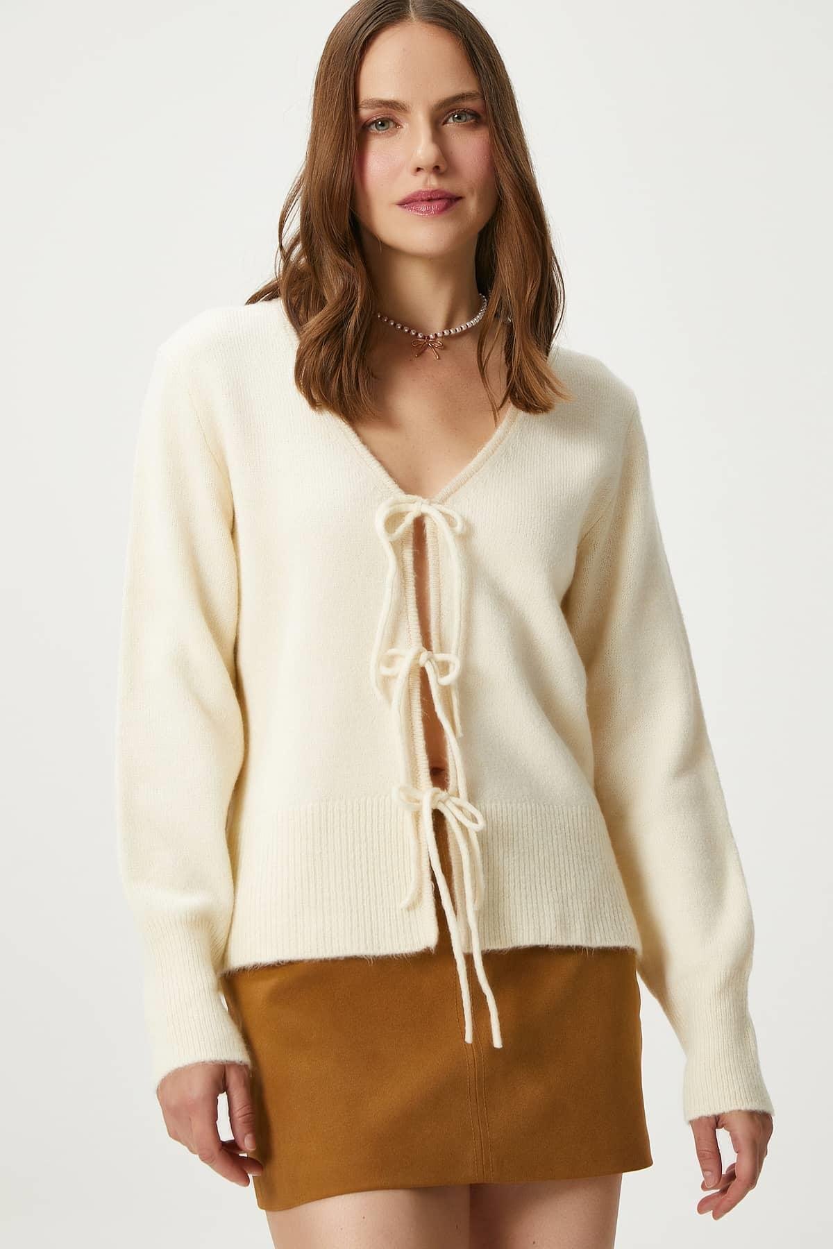 Kadın Tena Bağcıklı Krem  Triko Hırka