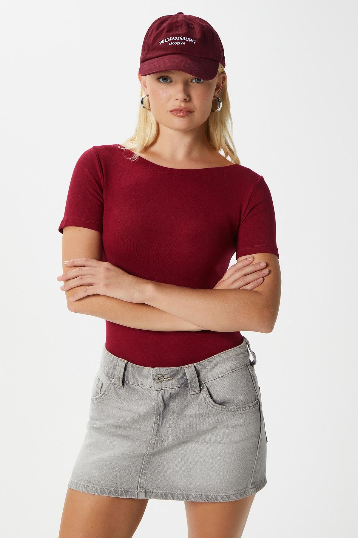 Kadın Velvet Kayık Yaka Lux Touch Yumuşak Doku Kısa Kol Bordo Bluz