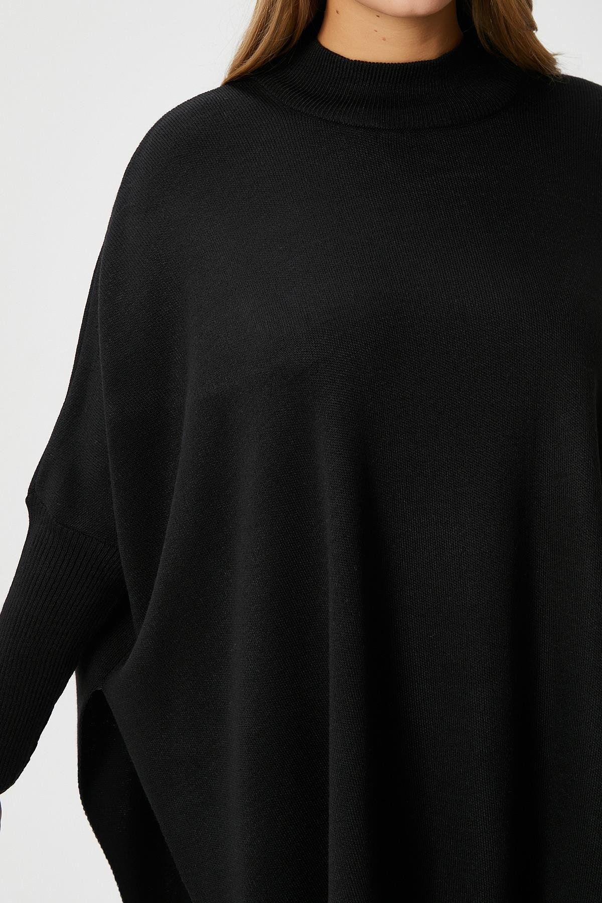 Kadın Zenta Oversize Yan Yırtmaçlı Siyah Triko Kazak 