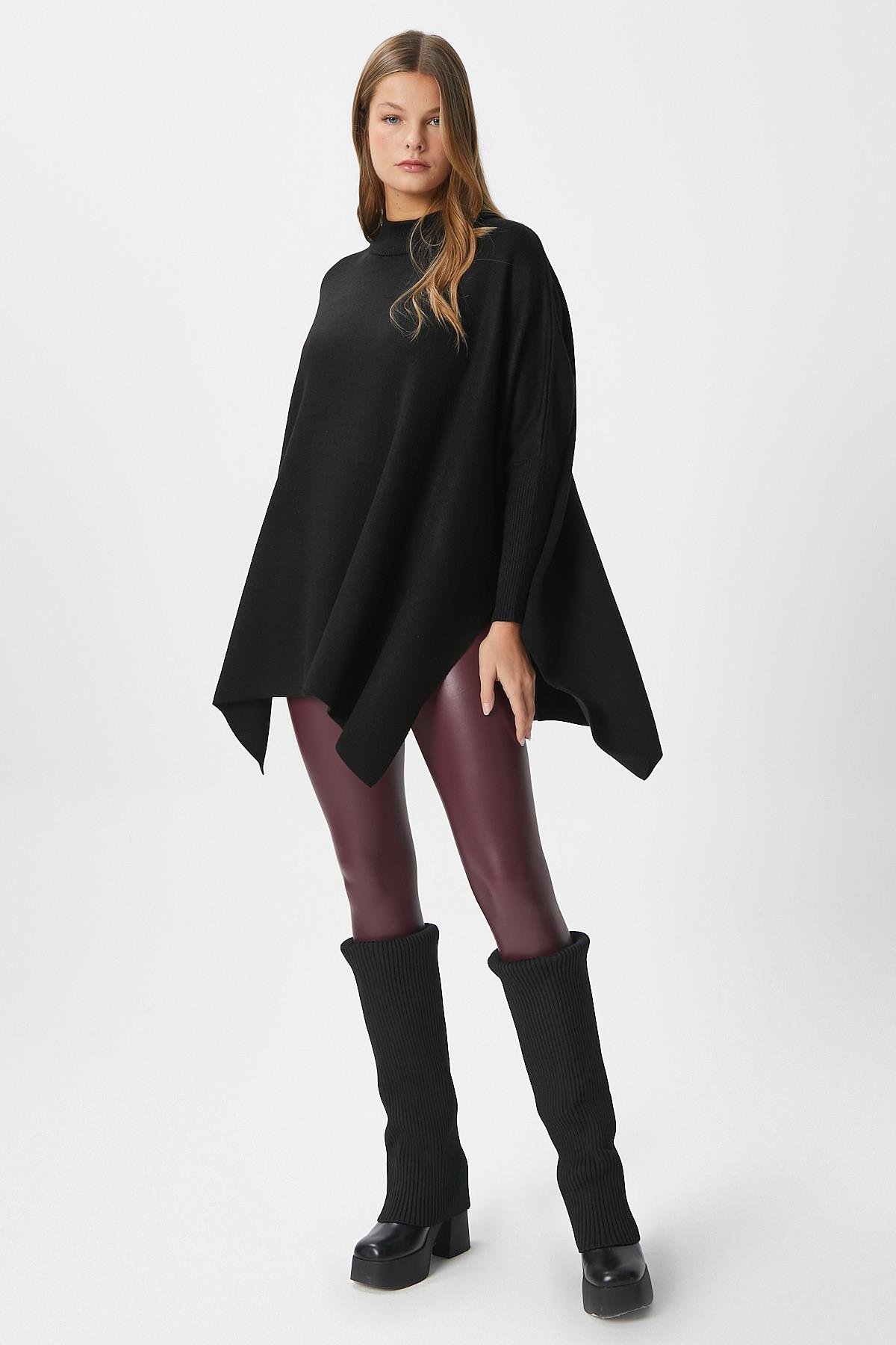 Kadın Zenta Oversize Yan Yırtmaçlı Siyah Triko Kazak 