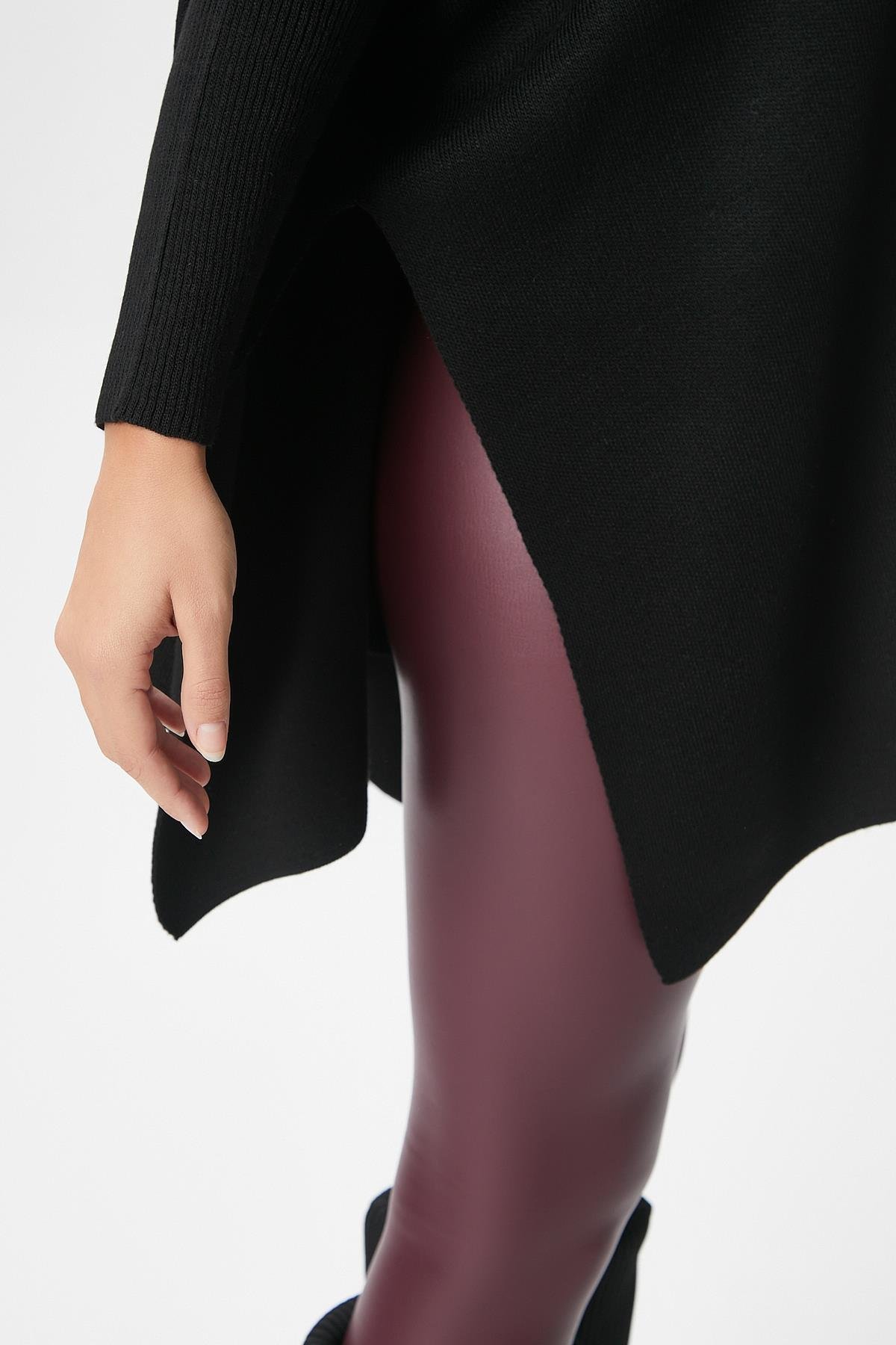 Kadın Zenta Oversize Yan Yırtmaçlı Siyah Triko Kazak 