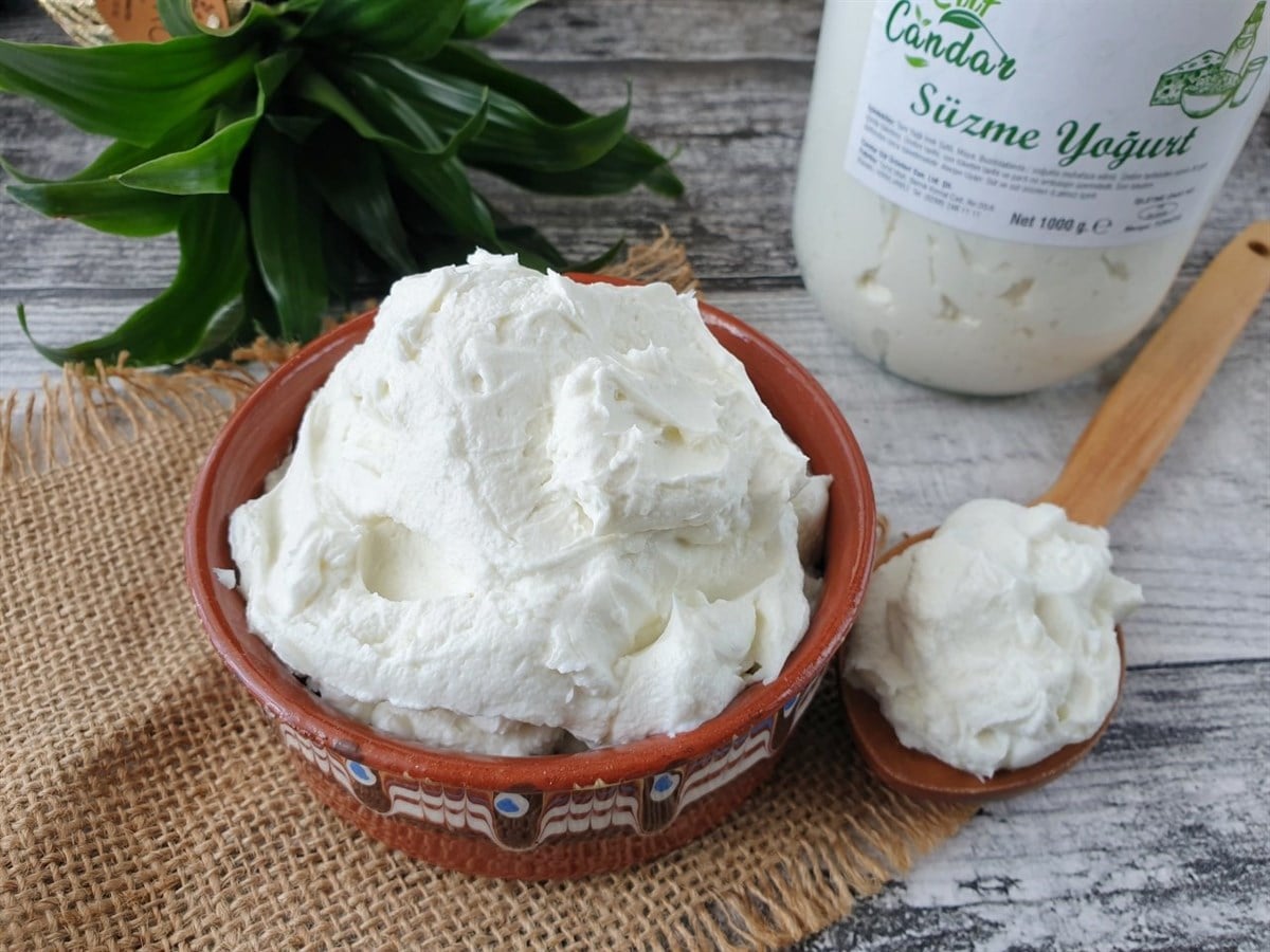 Süzme Yoğurt (1kg)