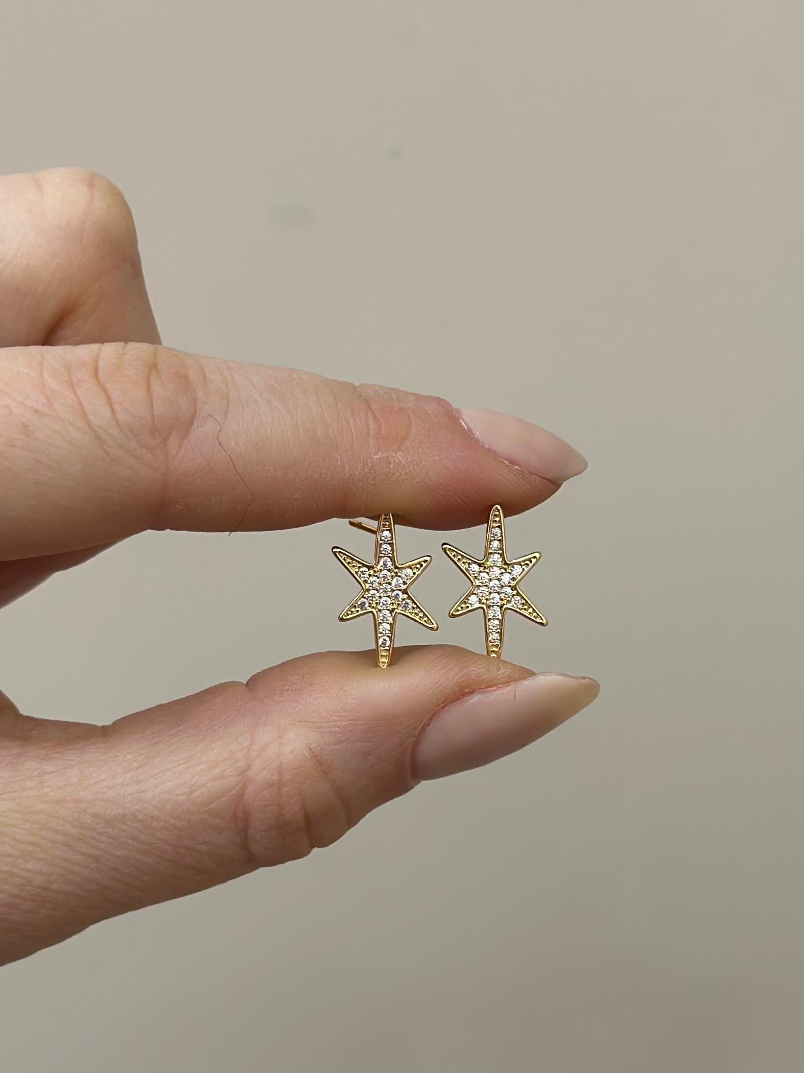 Küpe Yıldız Taş Gold Renk