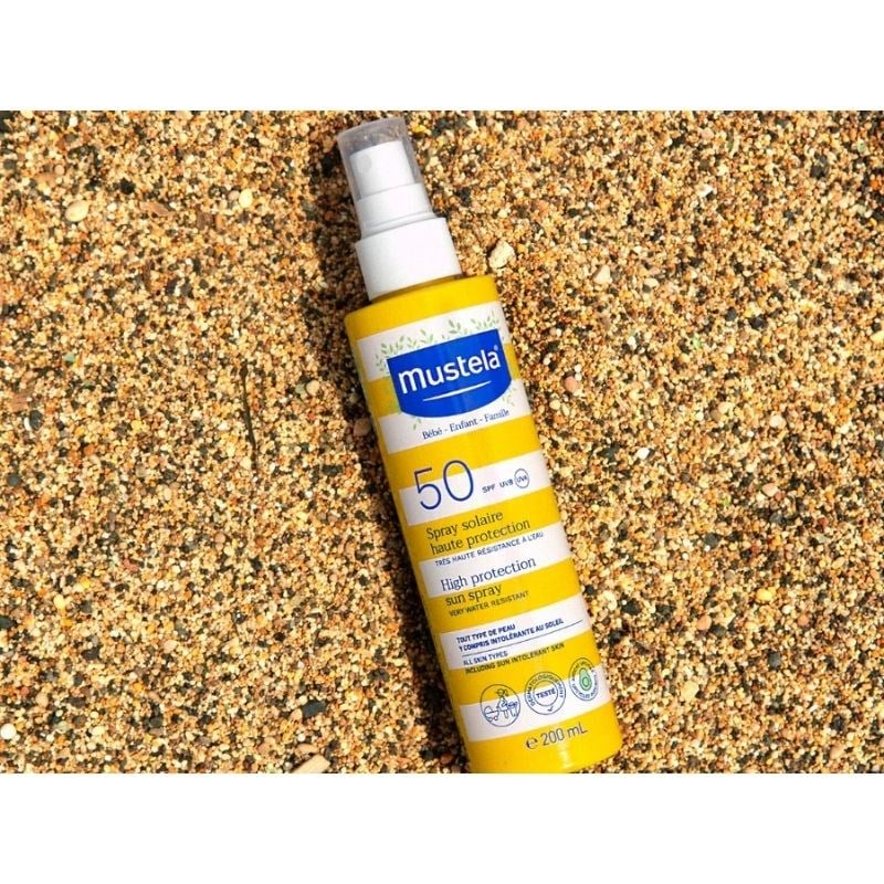 Mustela Çok Yüksek Korumalı Güneş Spreyi 200 ml Hydra Bede Hediyeli