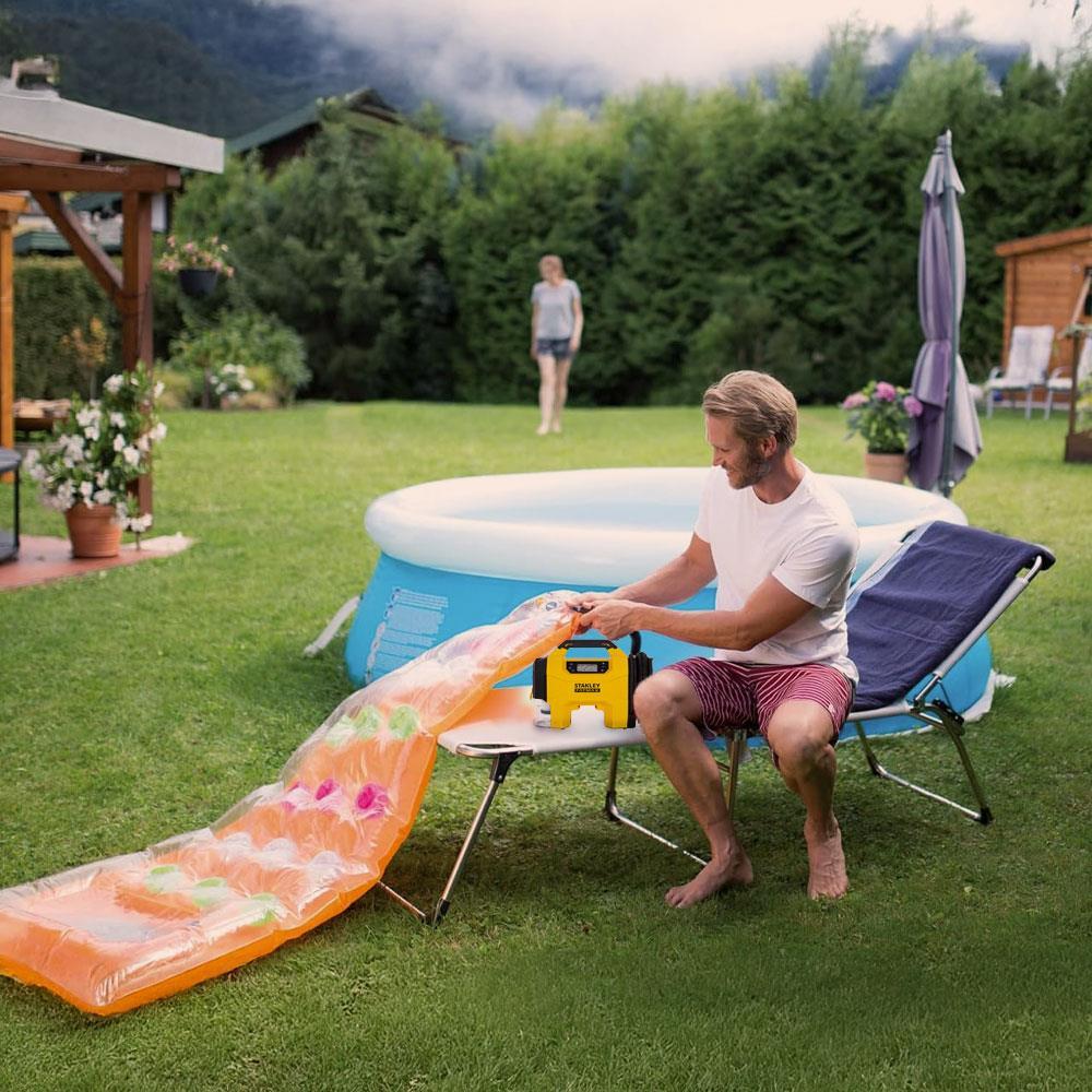 STANLEY SXVI02001 12V/18V 160 PSI Dijital Göstergeli Lastik&Yatak Şişirme+Araç Süpürgesi (Akü Dahil Değildir) SXVI02001