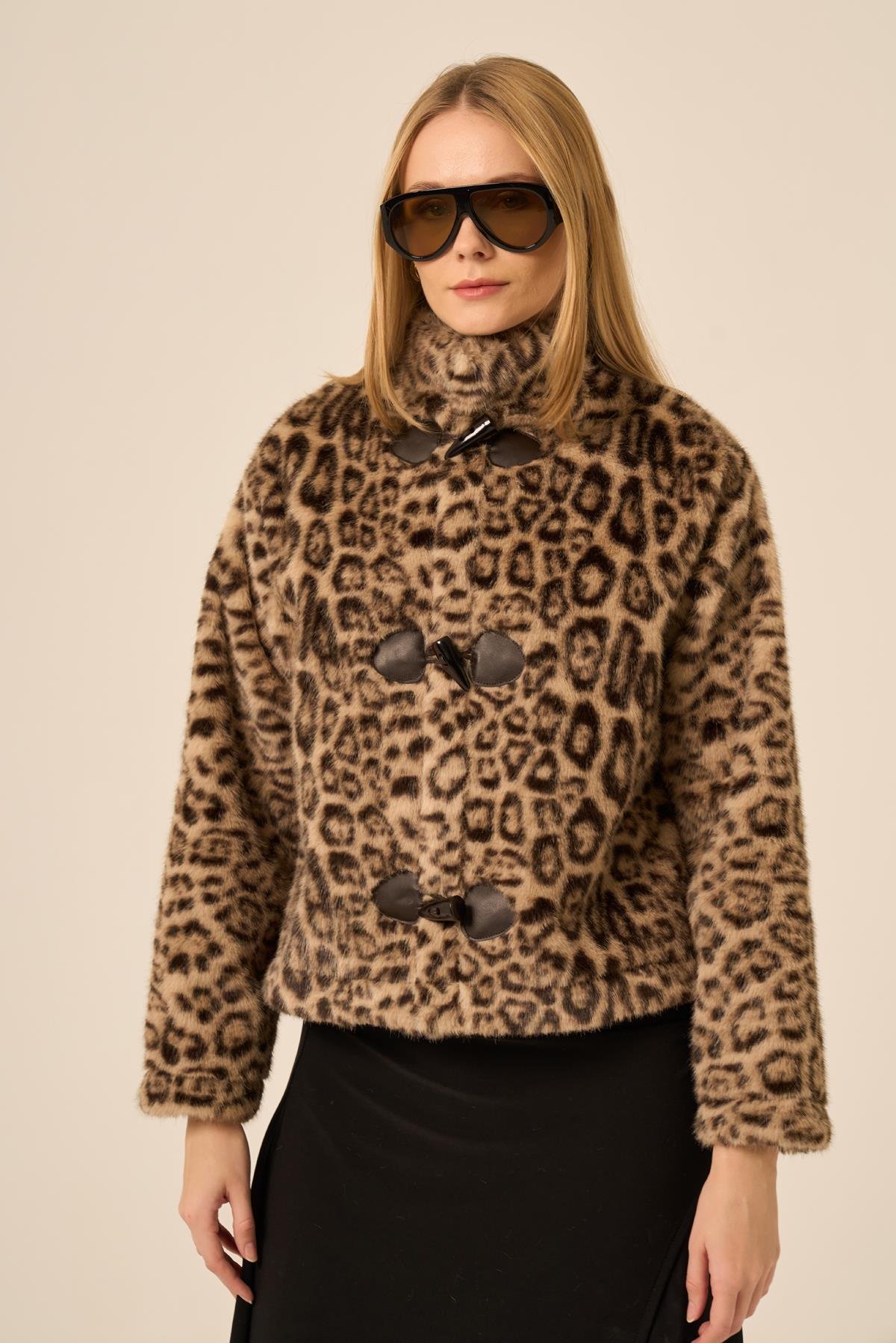 Firoy Kadın Leopar Kısa Kaban  Beige