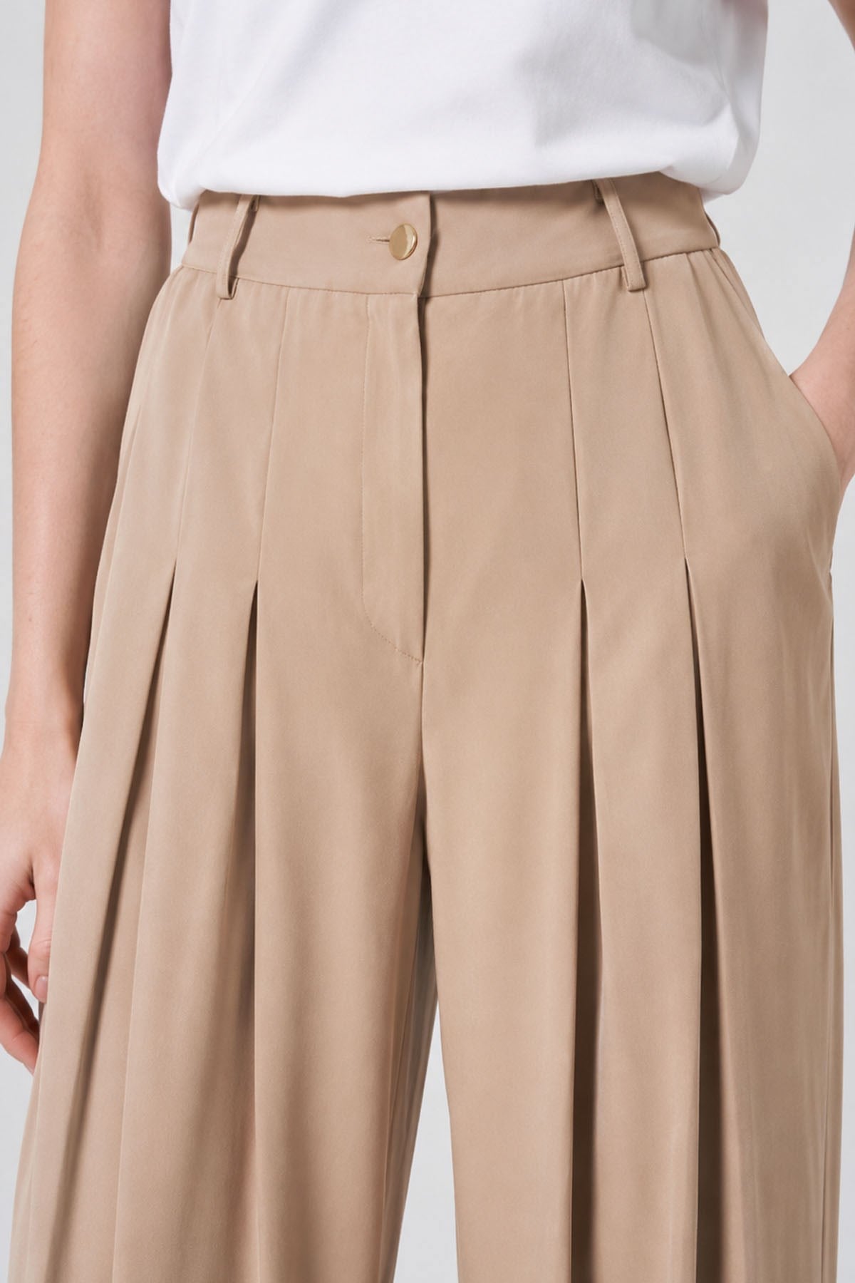 Firoy Kadın Ön Pliseli Şalvar Pantolon  Beige