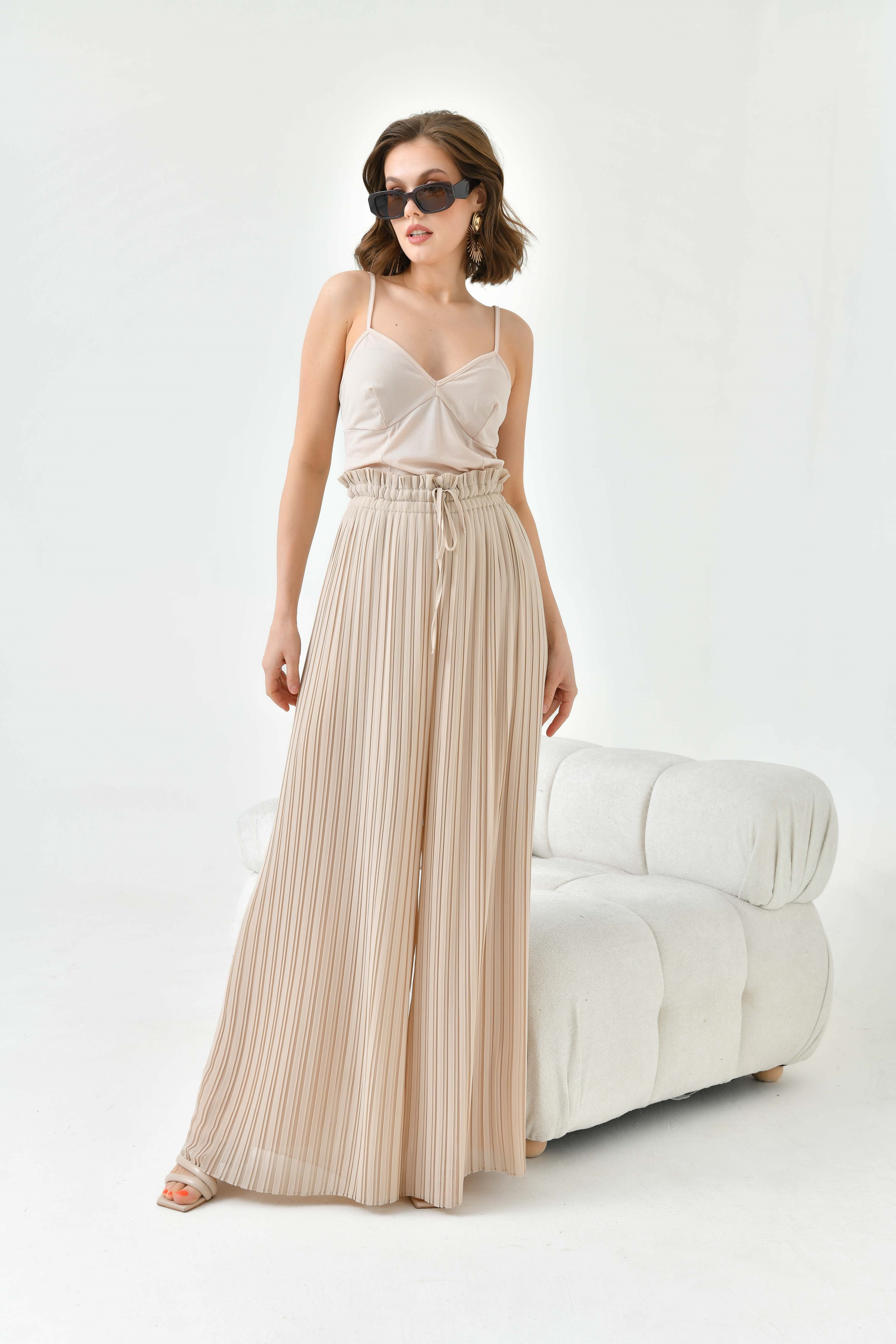Firoy Kadın Şifon Pliseli Pantolon  Beige