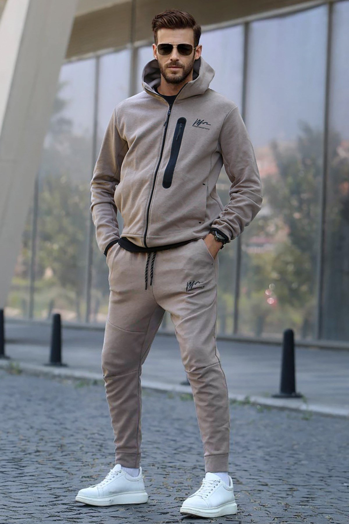 Bej Baskılı Regular Fit Erkek Eşofman Takımı