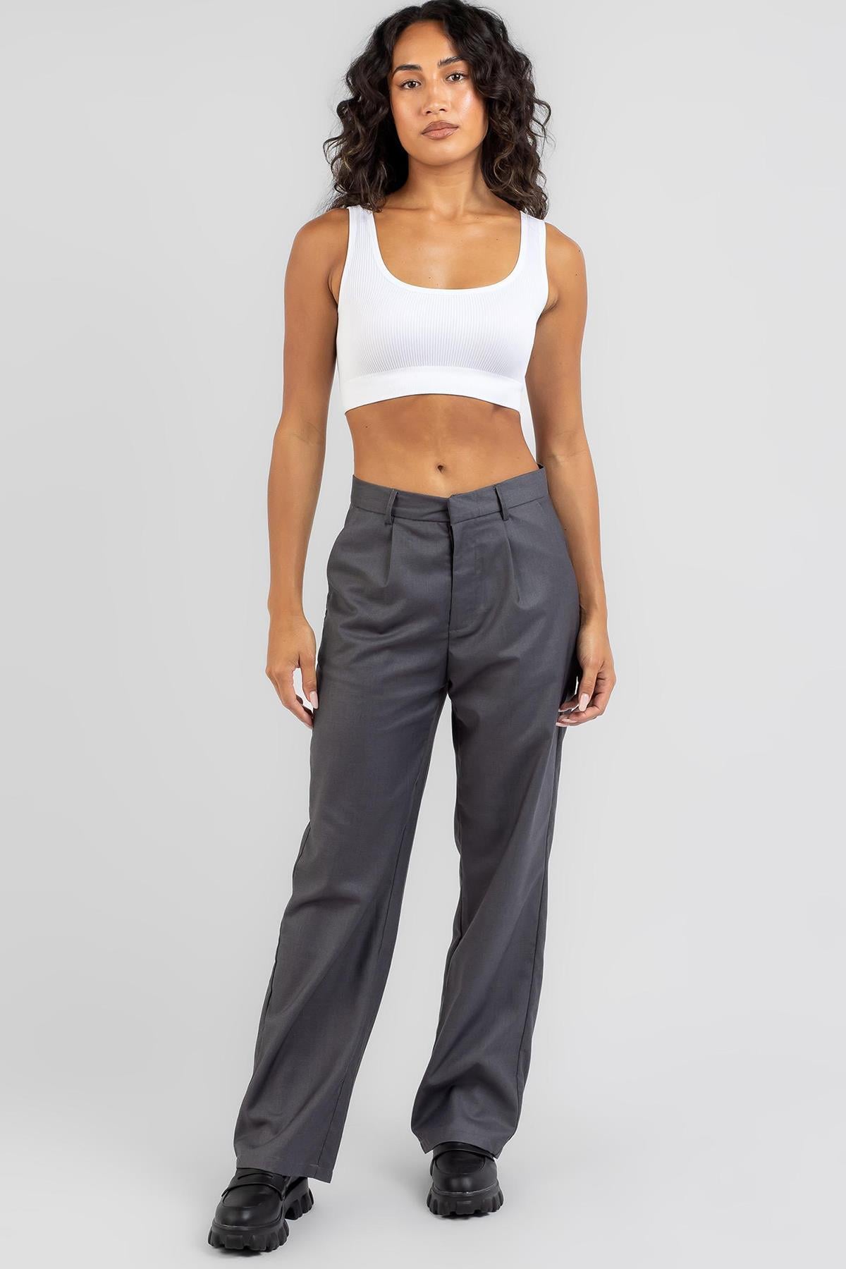 Beyaz Askılı Basic Crop Top Bluz MG1757