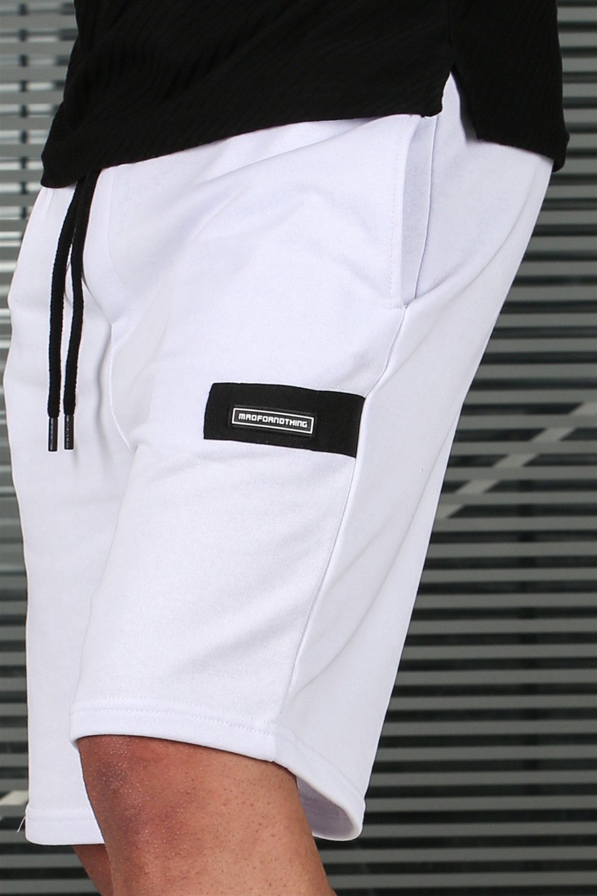 Beyaz Erkek Basic Kapri Şort