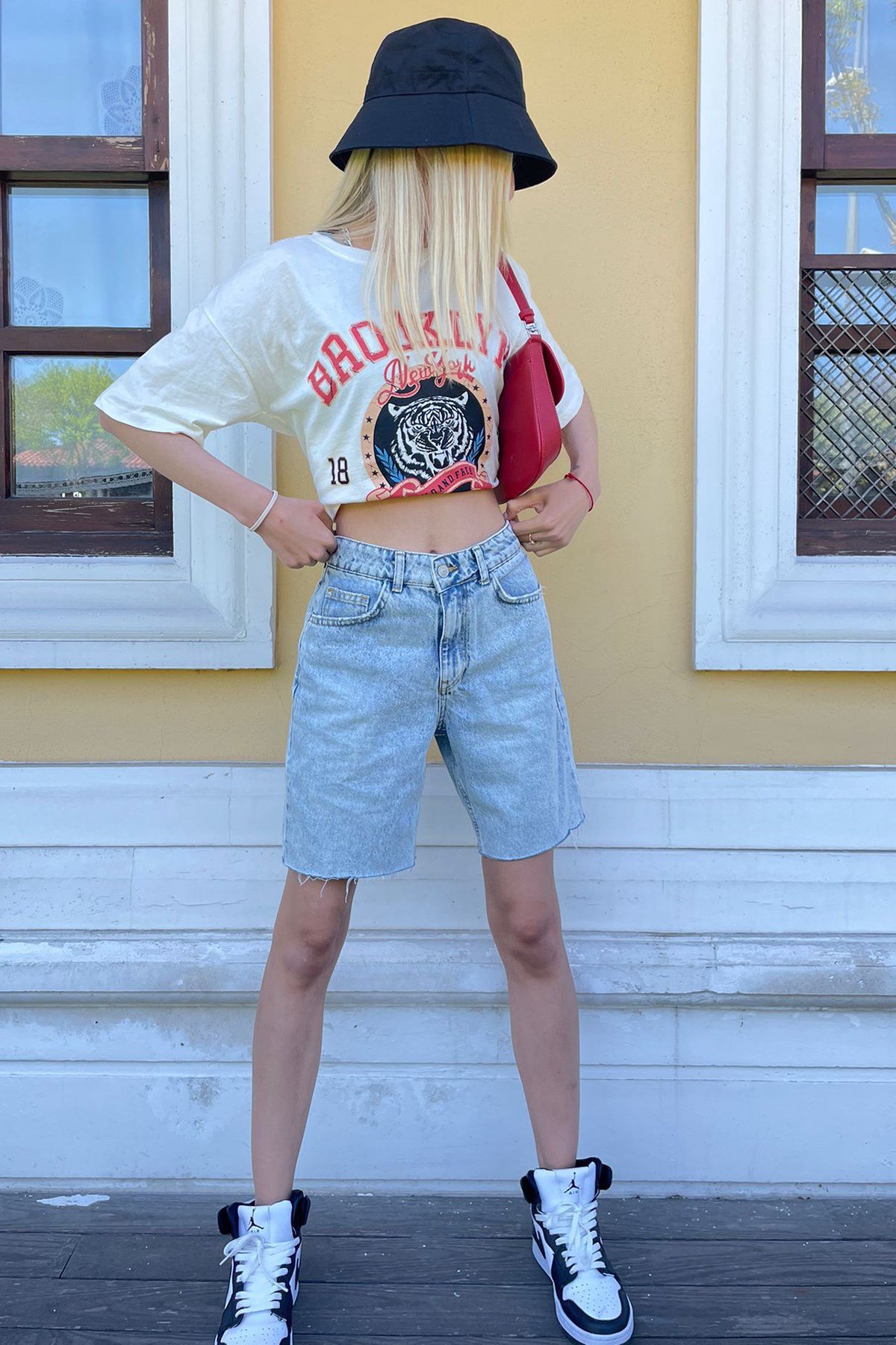 Buz Mavisi Yüksek Bel Regular Fit Basic Kot Şort MG1495