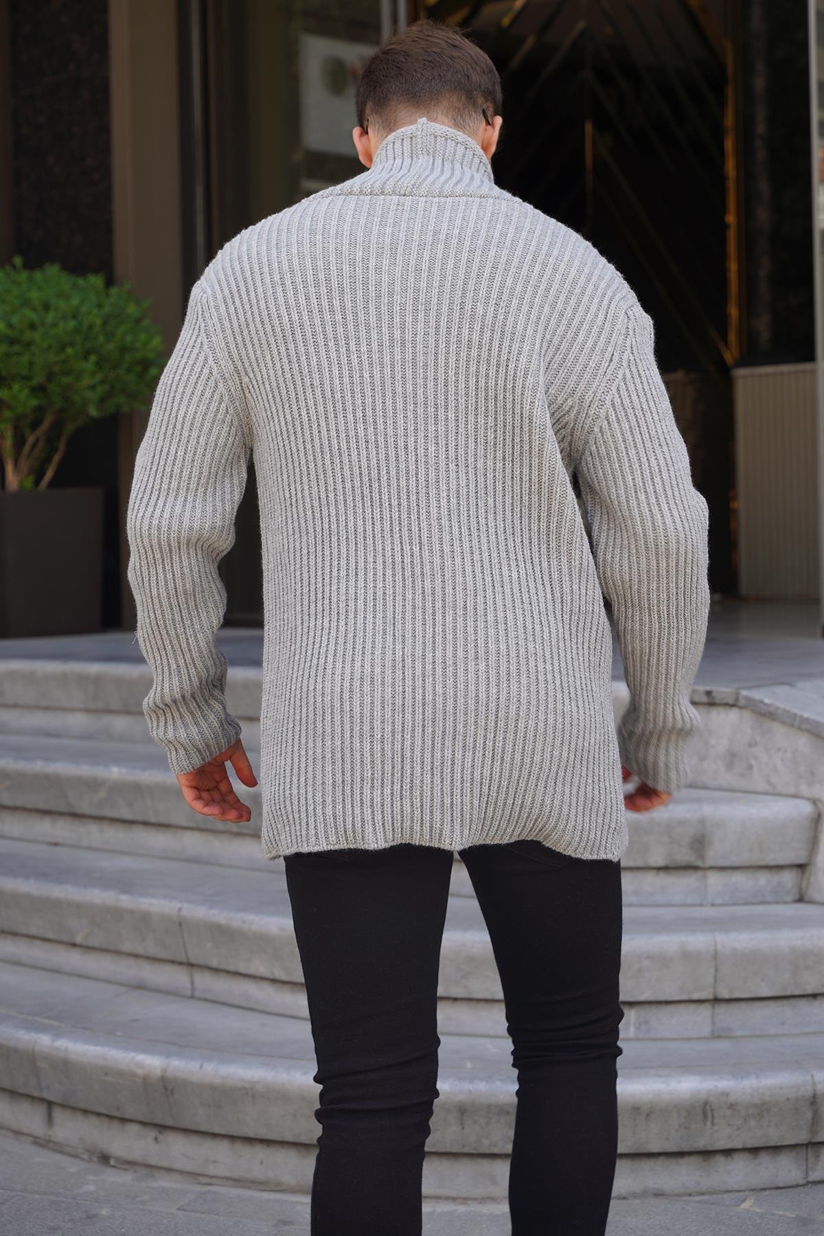 Gri Dik Yaka Cepli Triko Hırka 6815