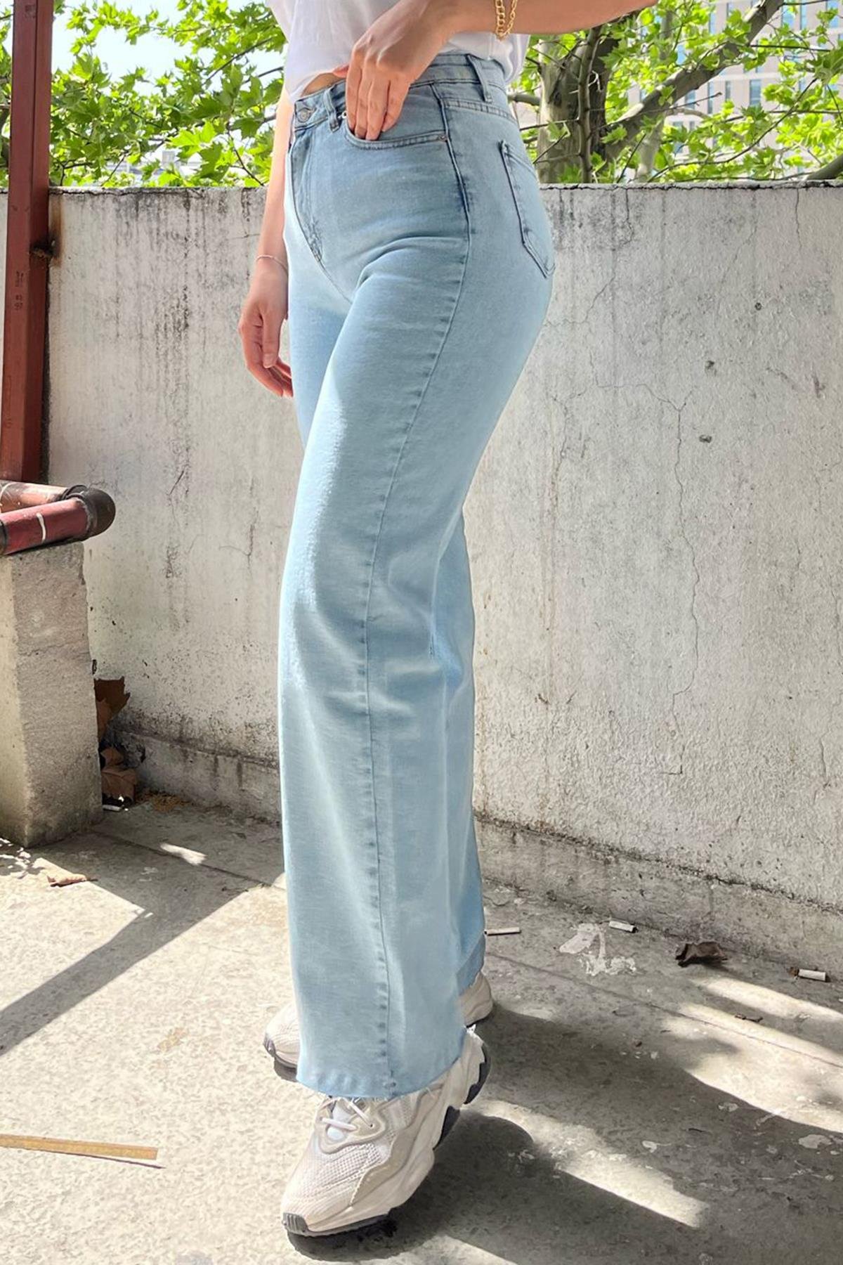 Jean