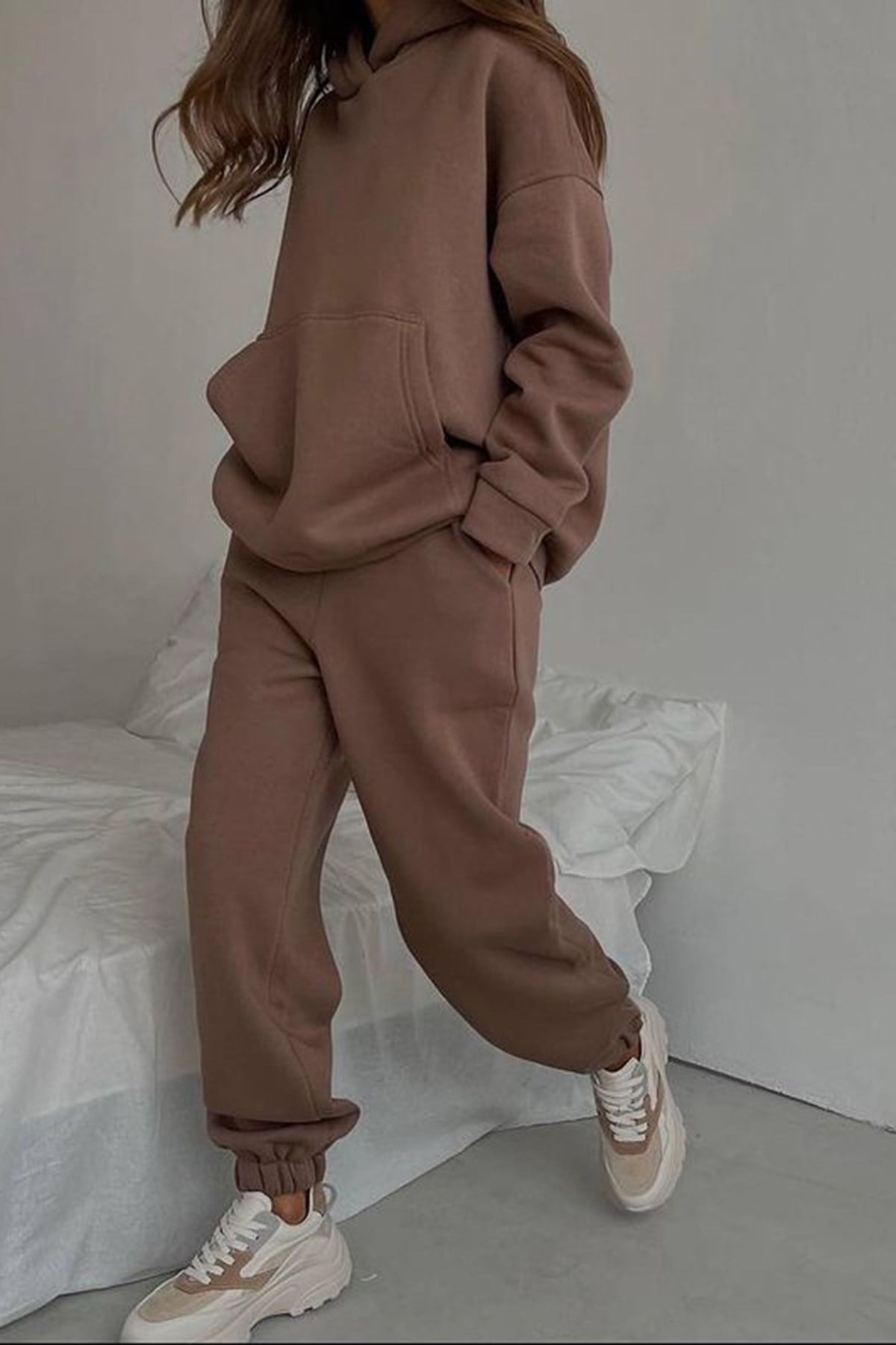 Kahverengi Kapüşonlu Oversize Kadın Eşofman Takımı MG1609