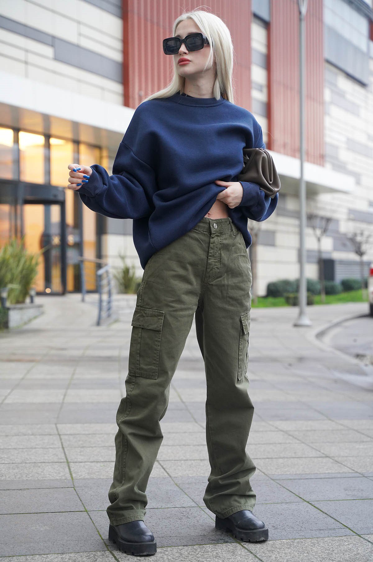 Lacivert Bisiklet Yaka Basic Sweatshirt MG1559