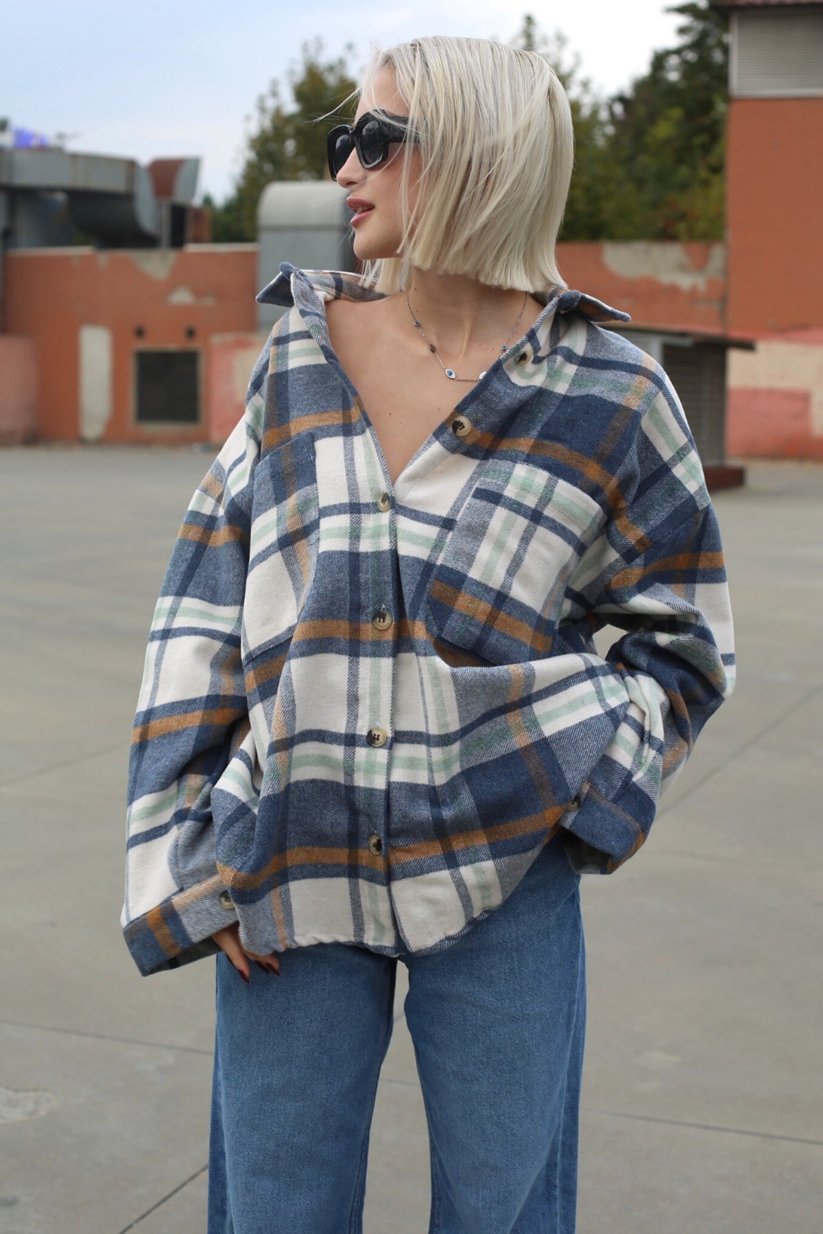 Lacivert Oversize Kadın Oduncu Gömlek MG1589