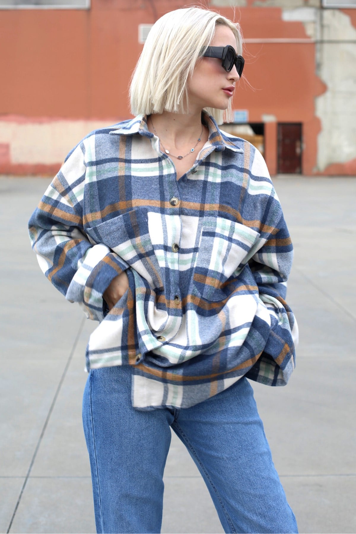 Lacivert Oversize Kadın Oduncu Gömlek MG1589